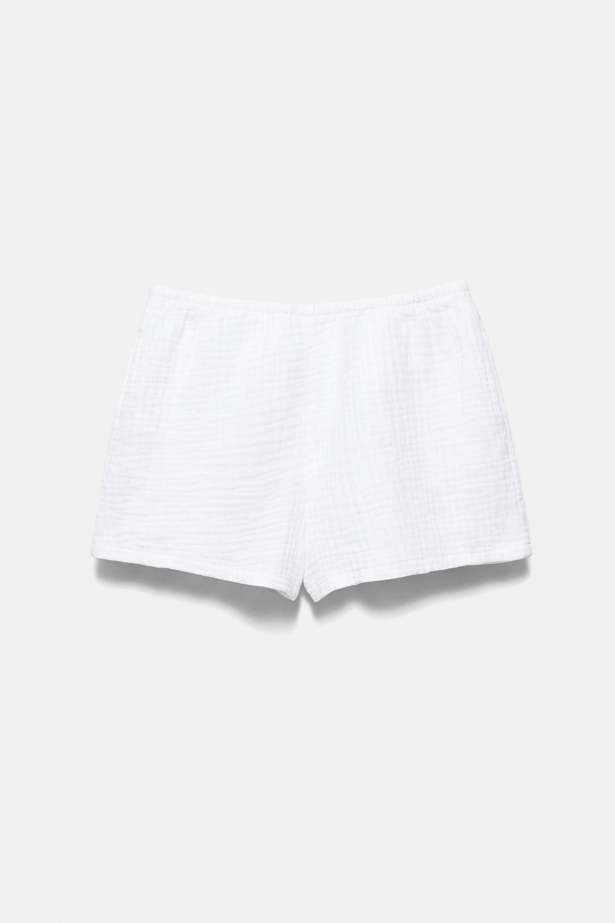 Crepe shorts — White