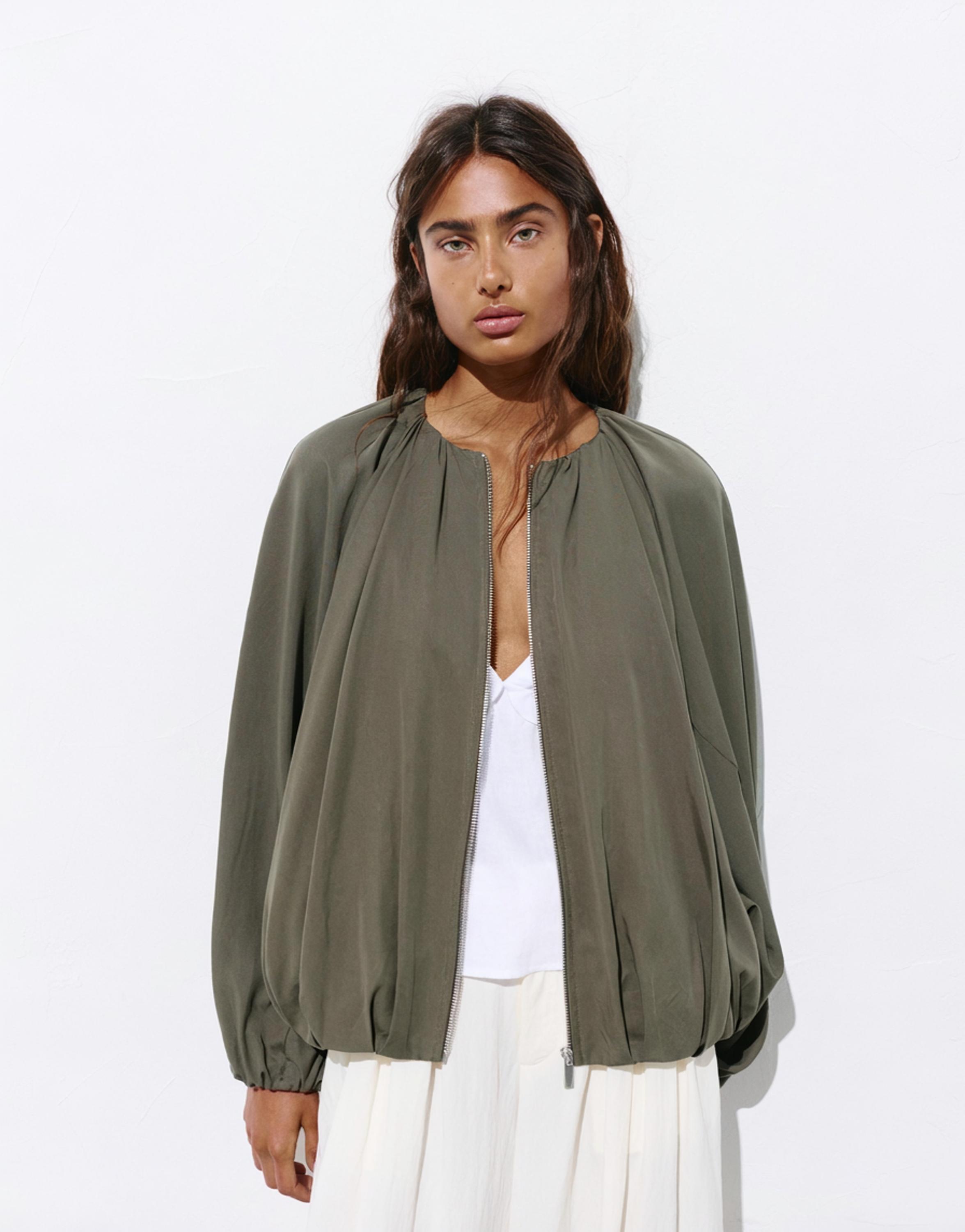 Balloon bomber jacket — Khaki