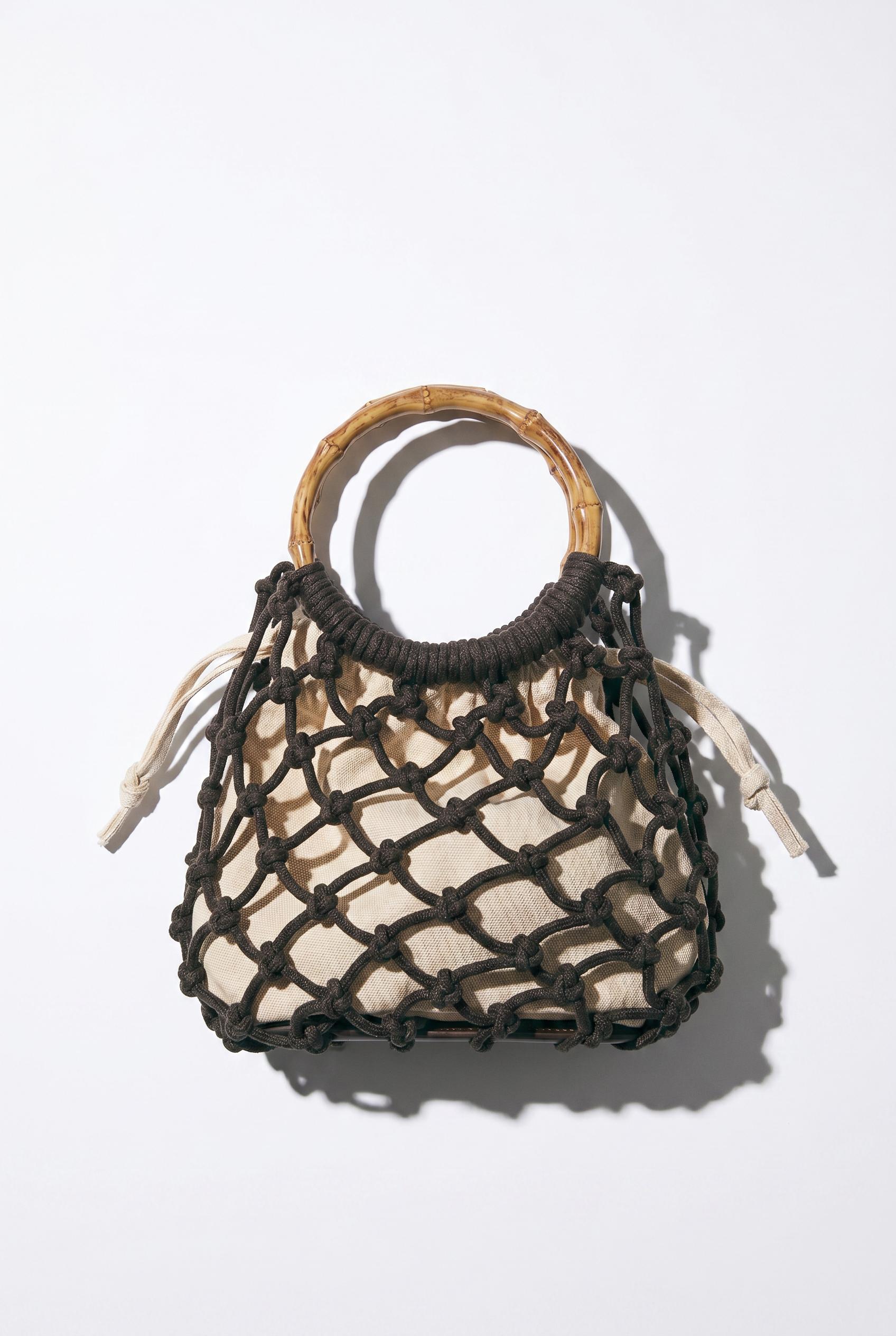 Mesh handbag — Brown