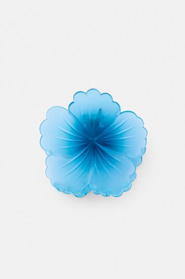 Flower hair clip — Pale blue 1
