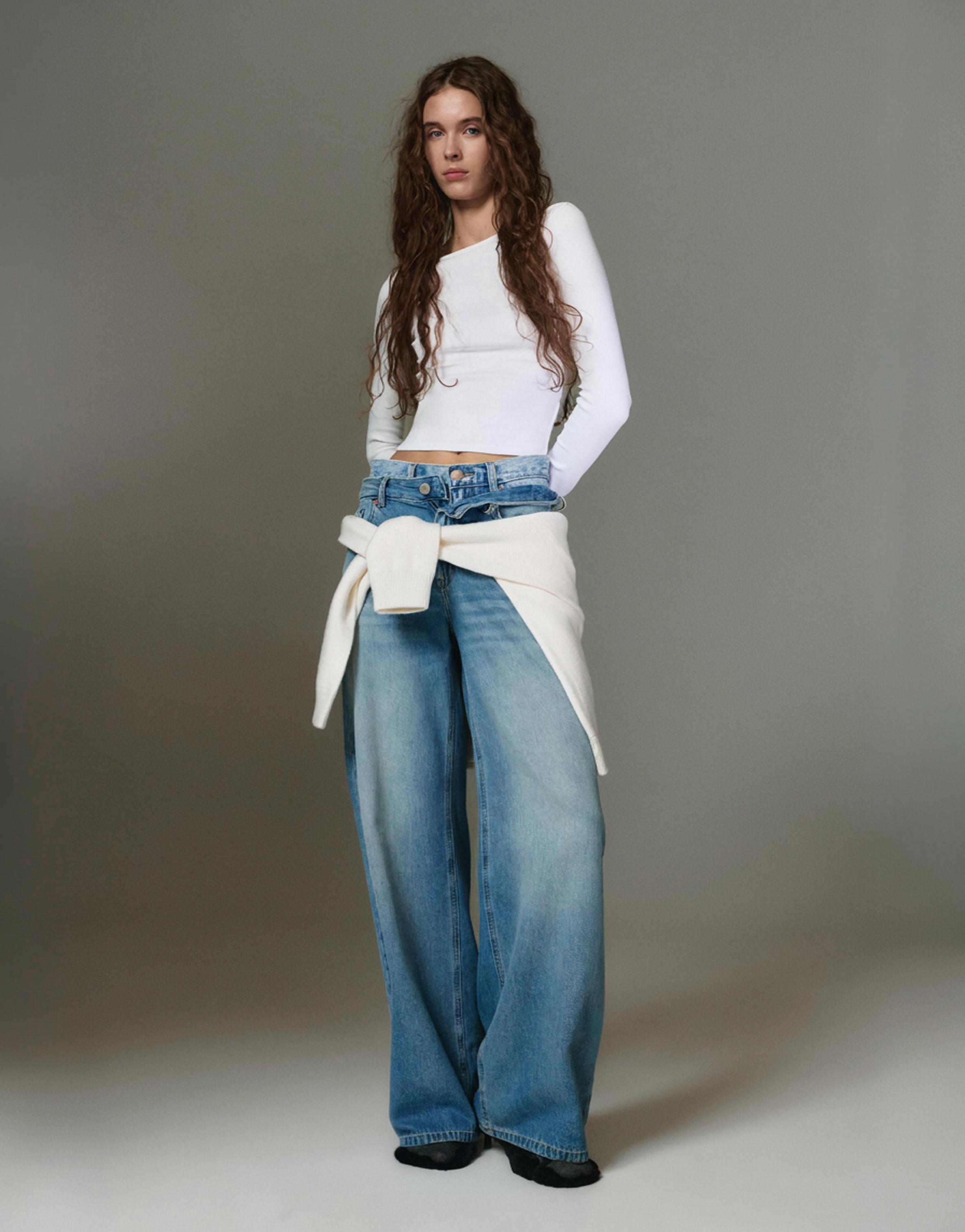 Uzun kollu geniş yaka t-shirt - Görsel 76