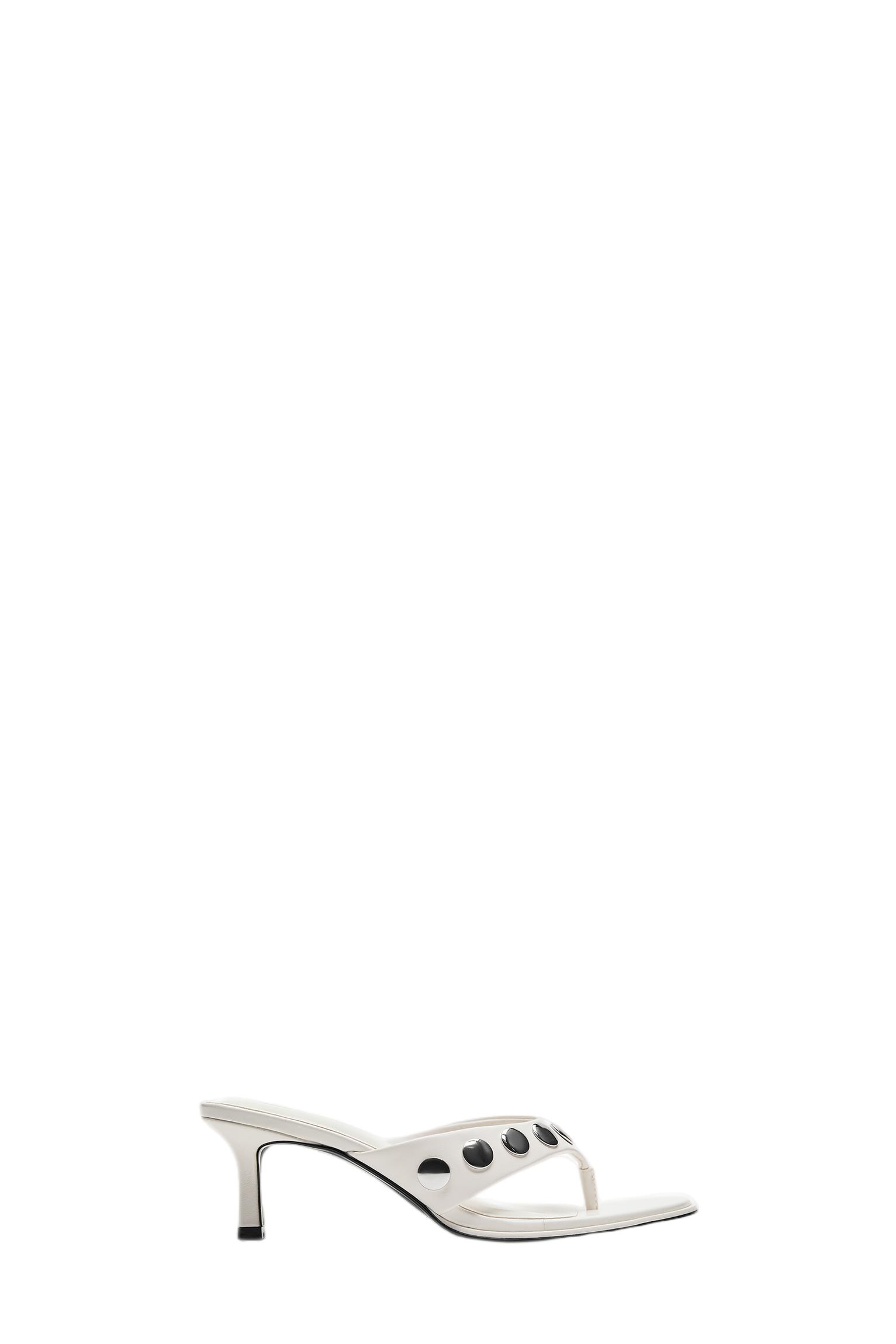 Heeled sandals with studs — White