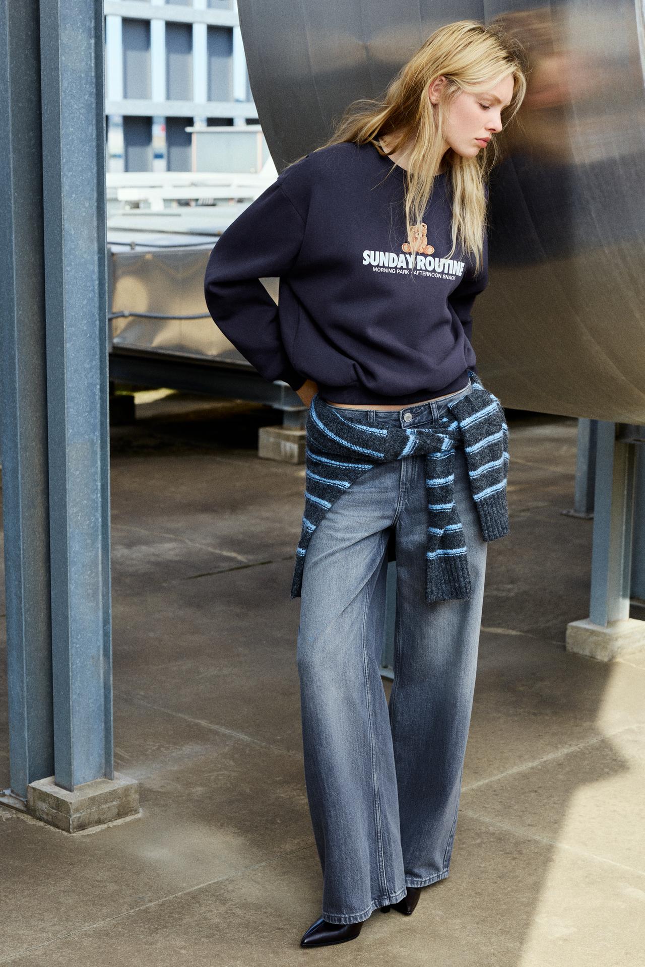 Bear graphic sweatshirt — Navy