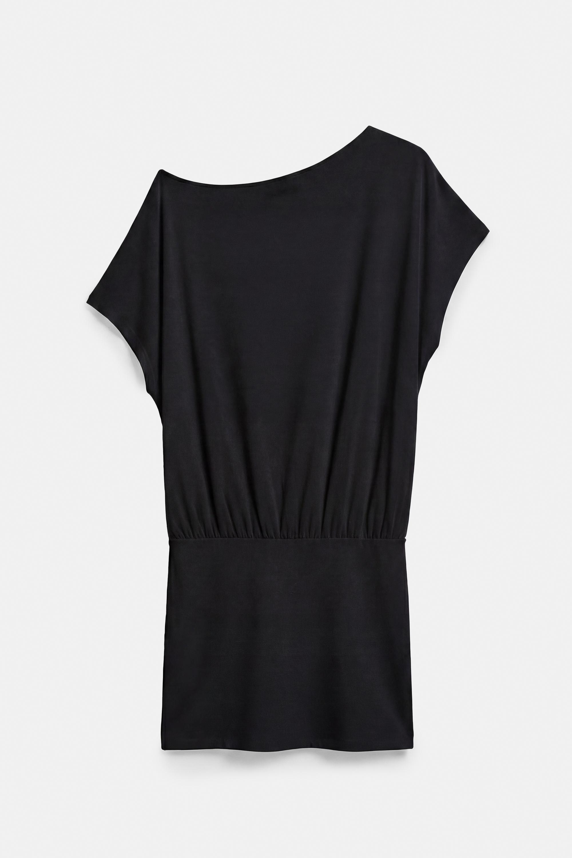 Short asymmetric dress — Black