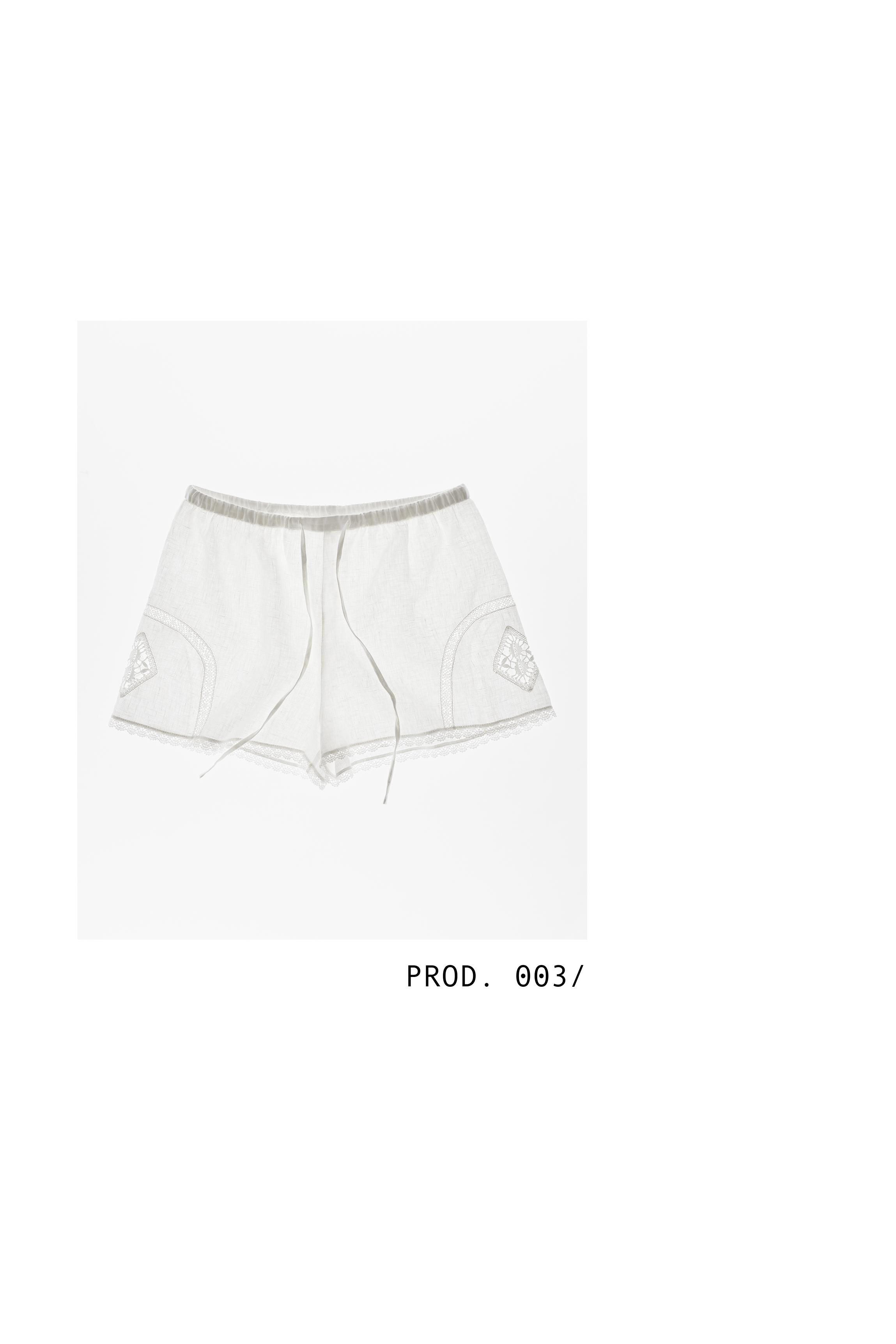 100% linen Encaixe de Camariñas x Pull&Bear shorts — Off white