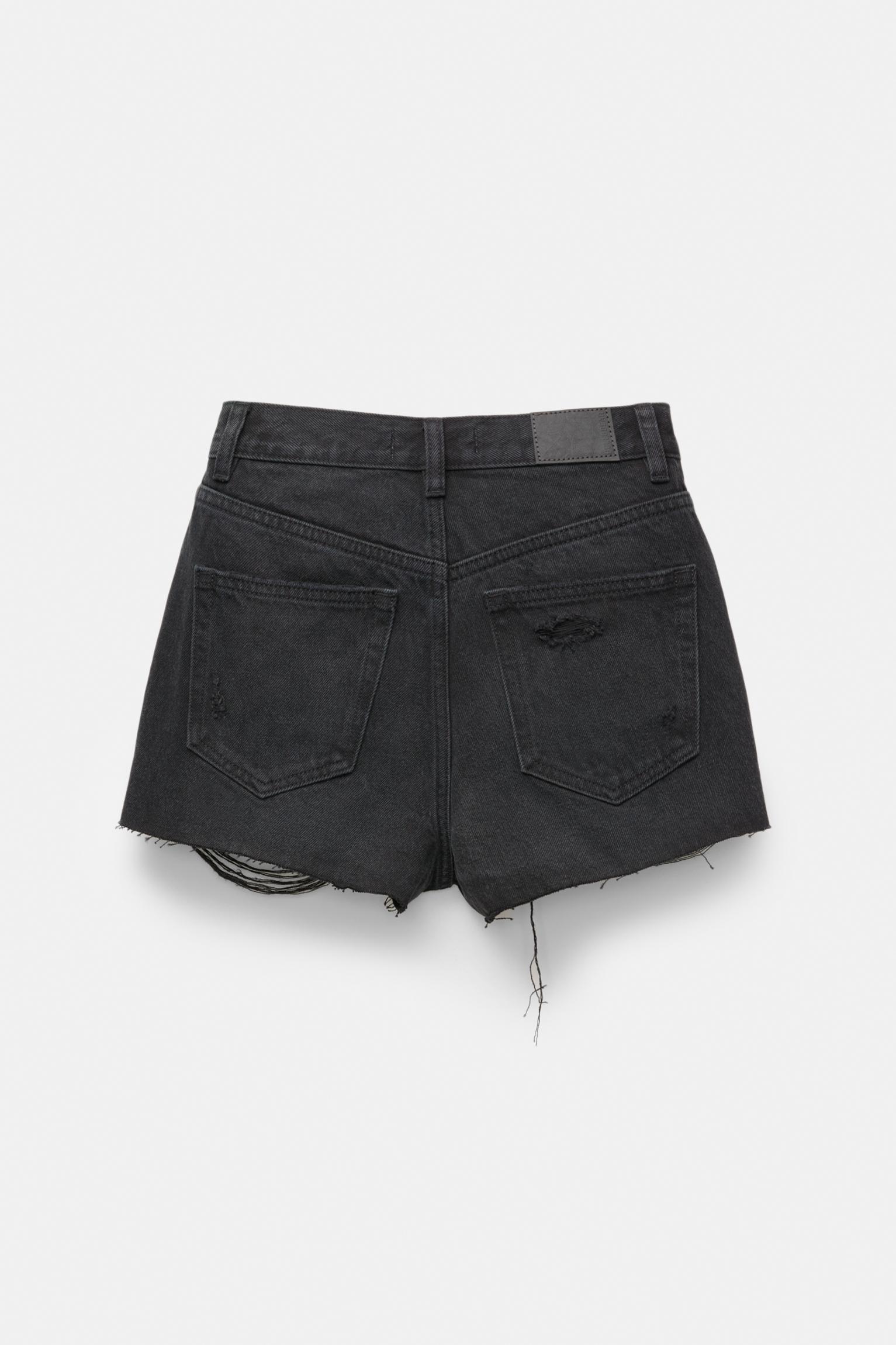 Denim shorts with frayed hems — Black