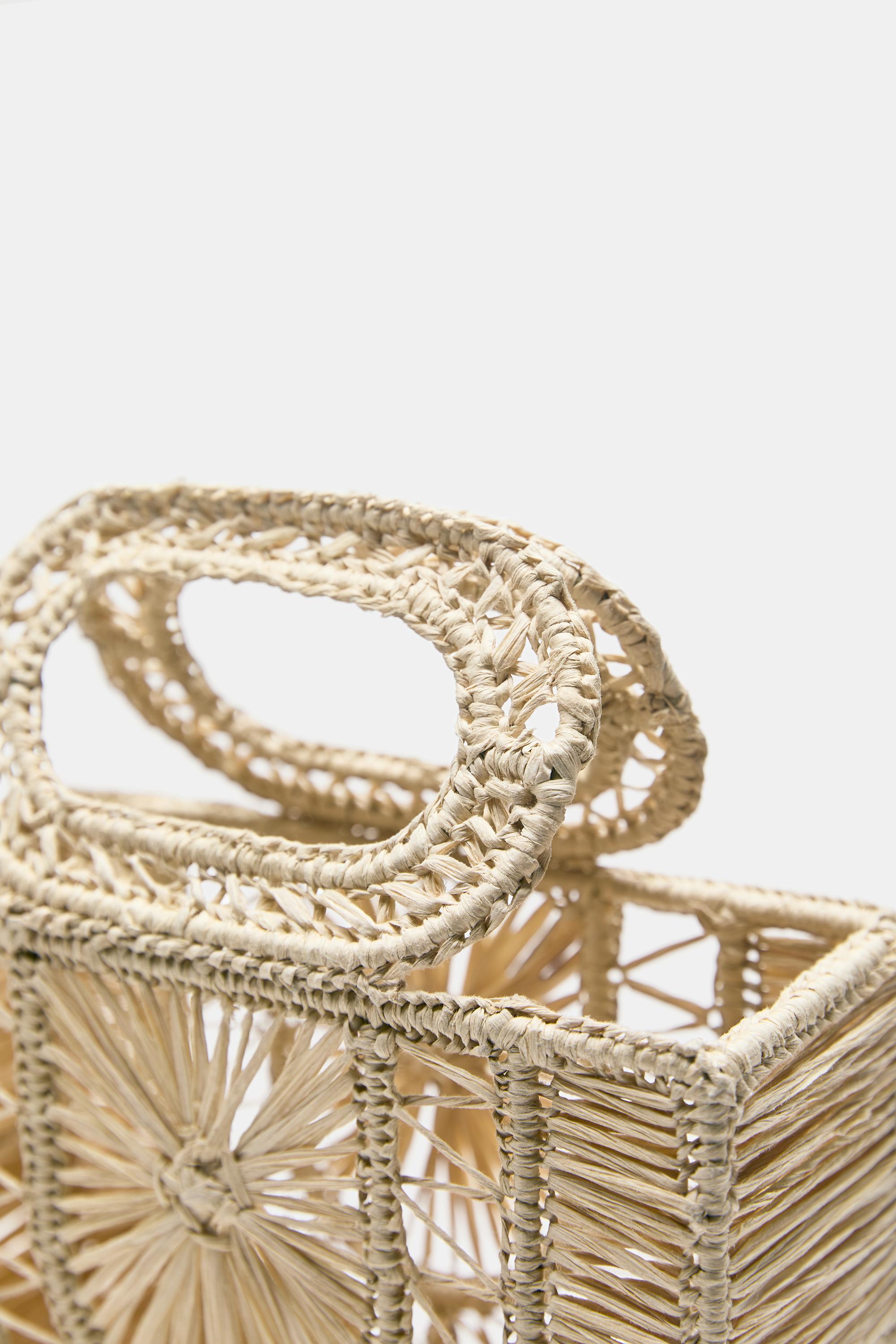 Square handbag — Beige