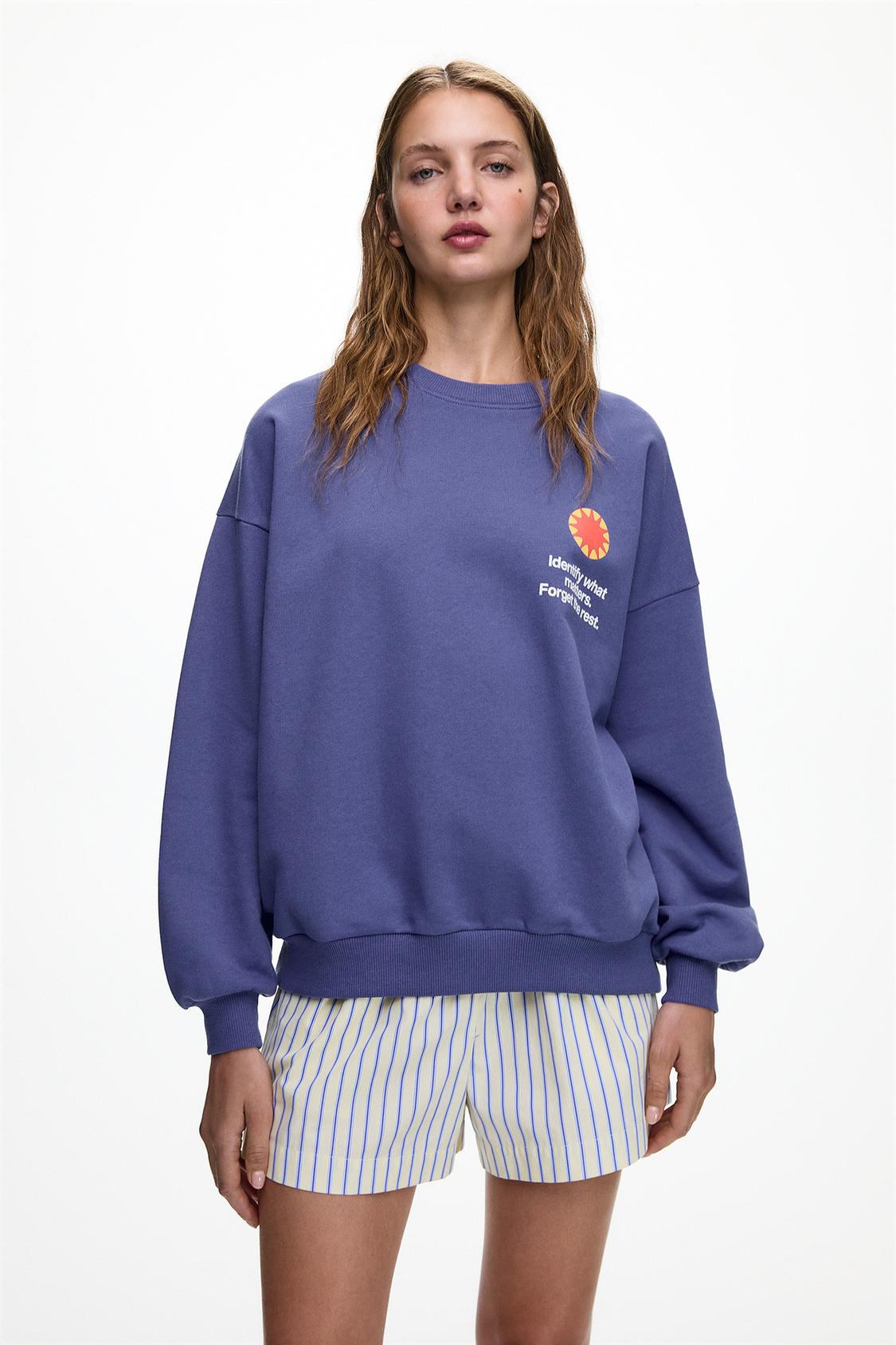 Pullover mit Sonnen-Stickerei - PULL&BEAR 