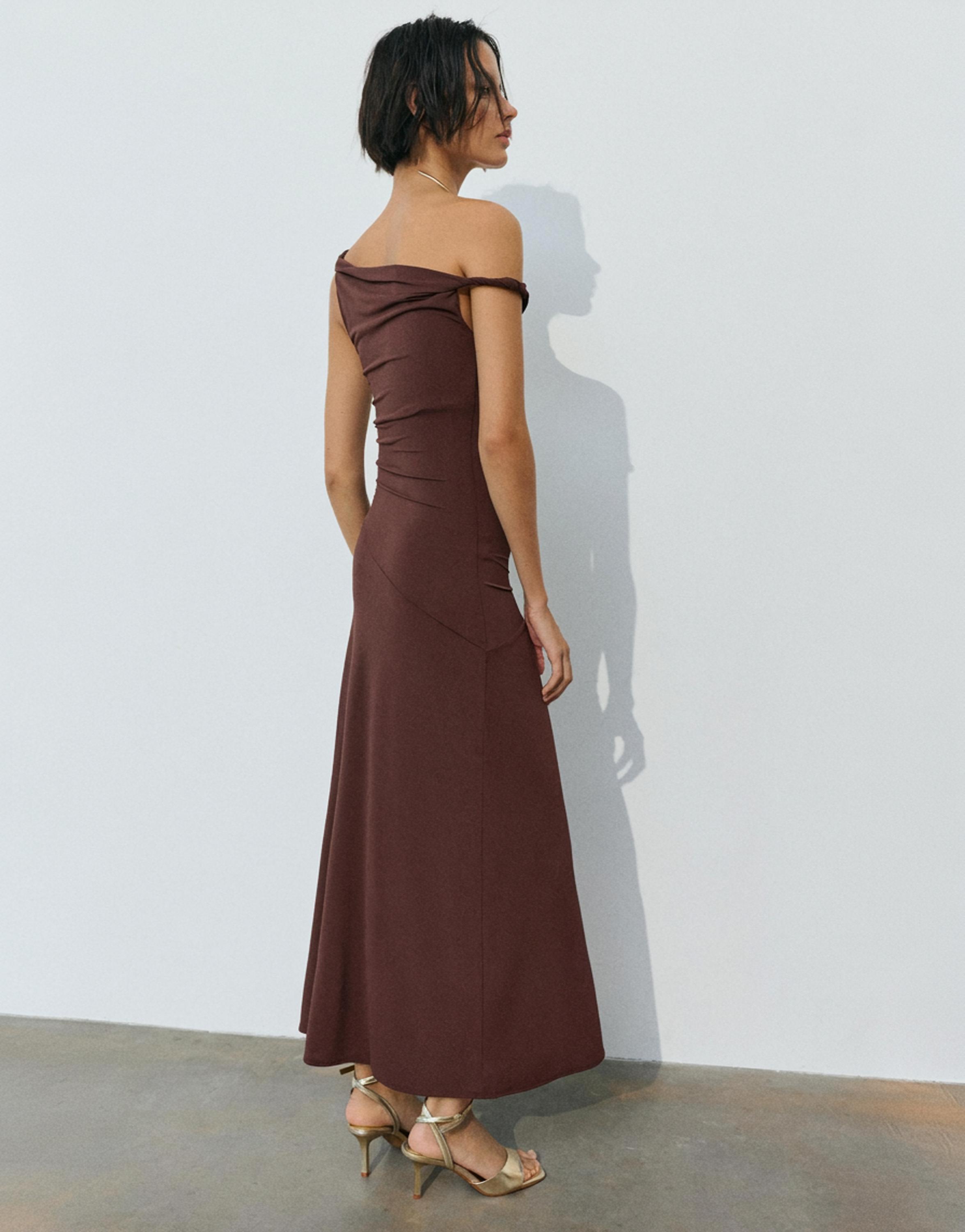 Asymmetric midi dress — Brown