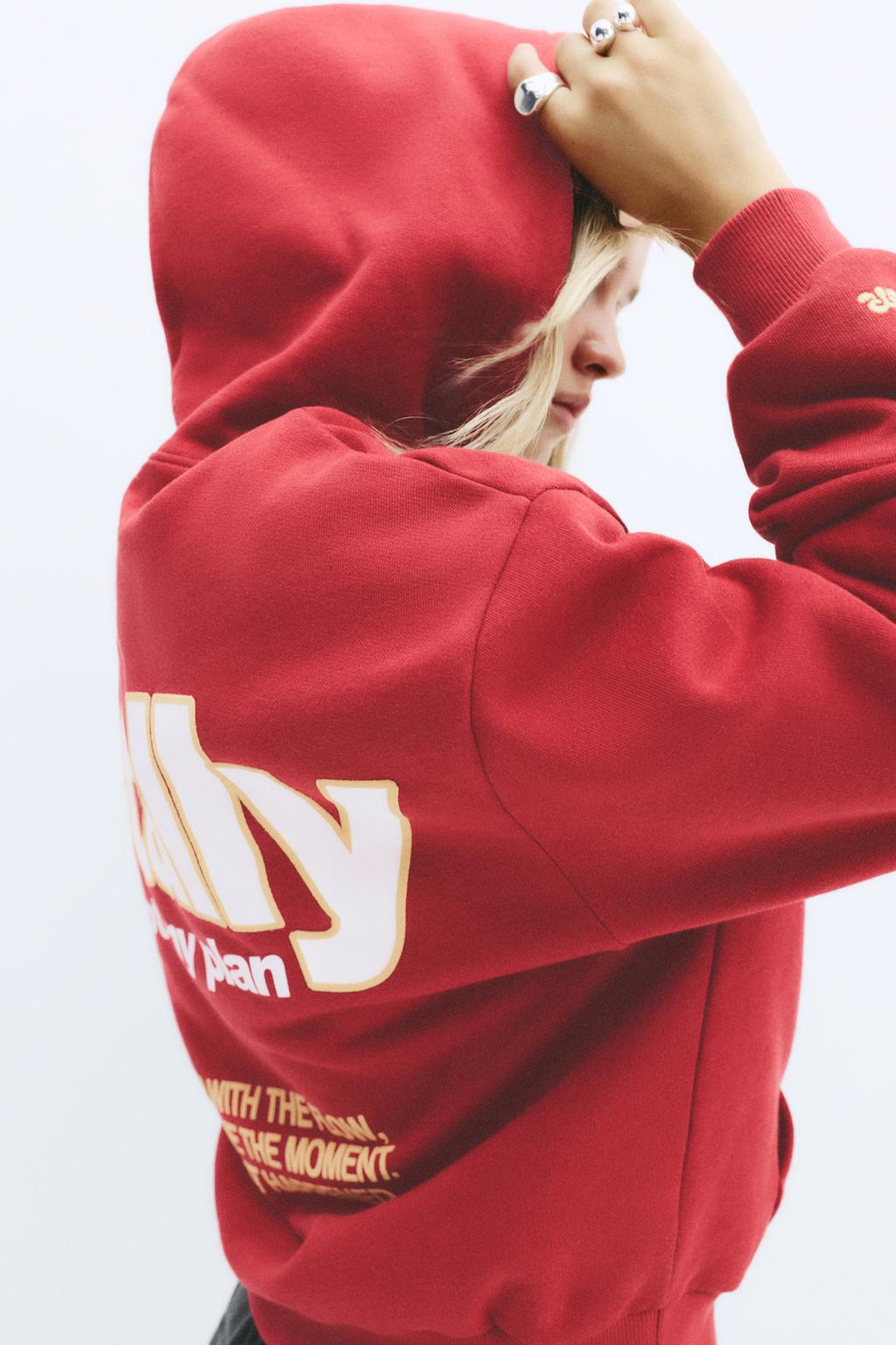 Sweat à capuche rouge pull&bear