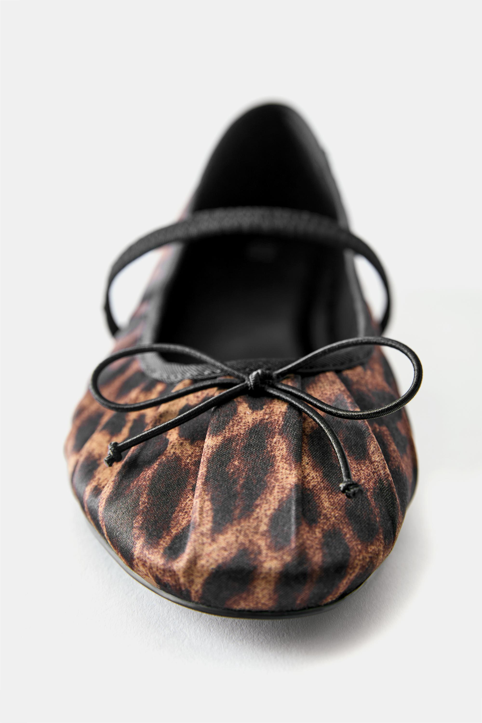 Leopard print ruched ballet pumps — Leopard