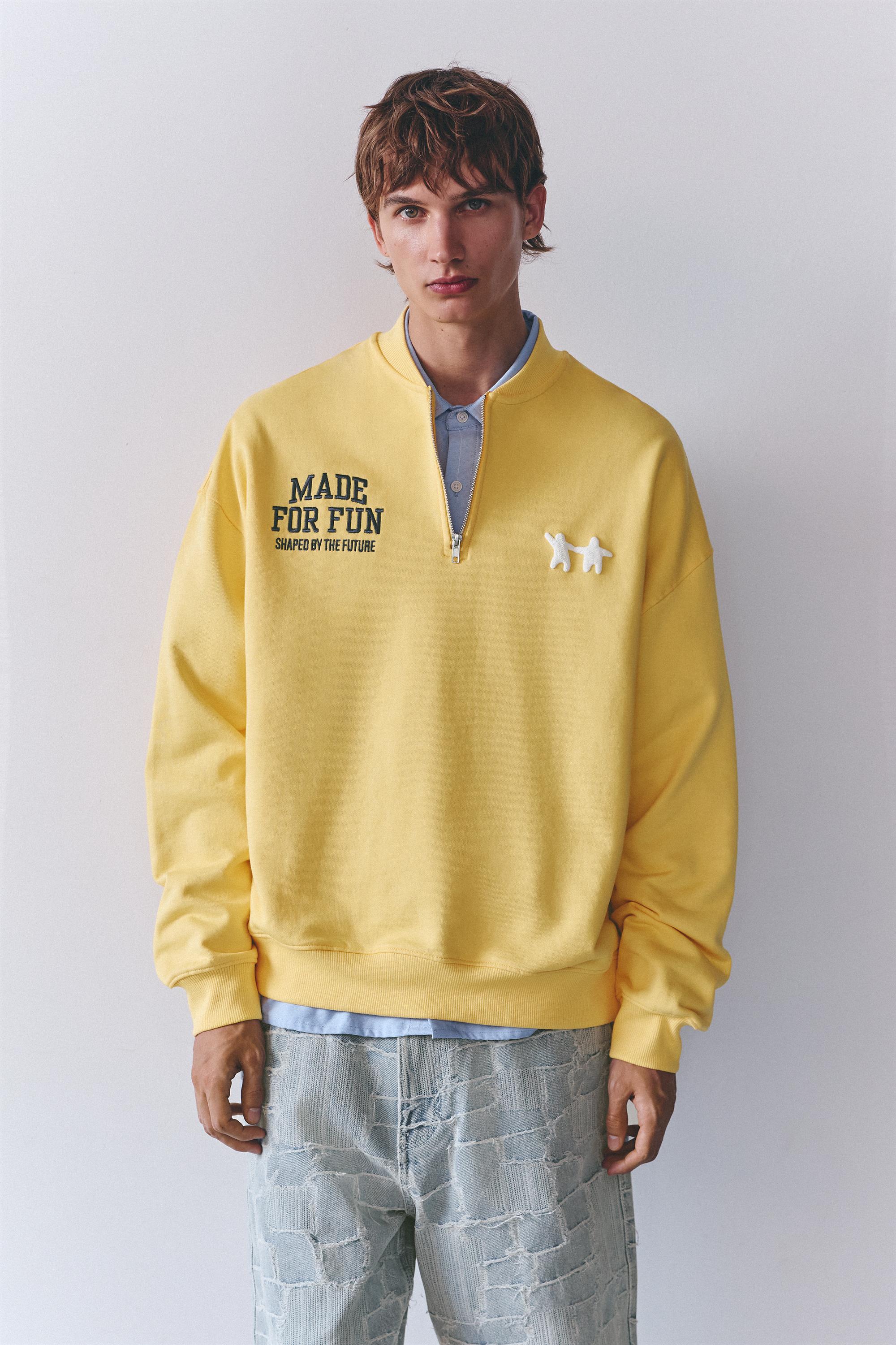 Graphic quarter-zip sweatshirt — Yellow