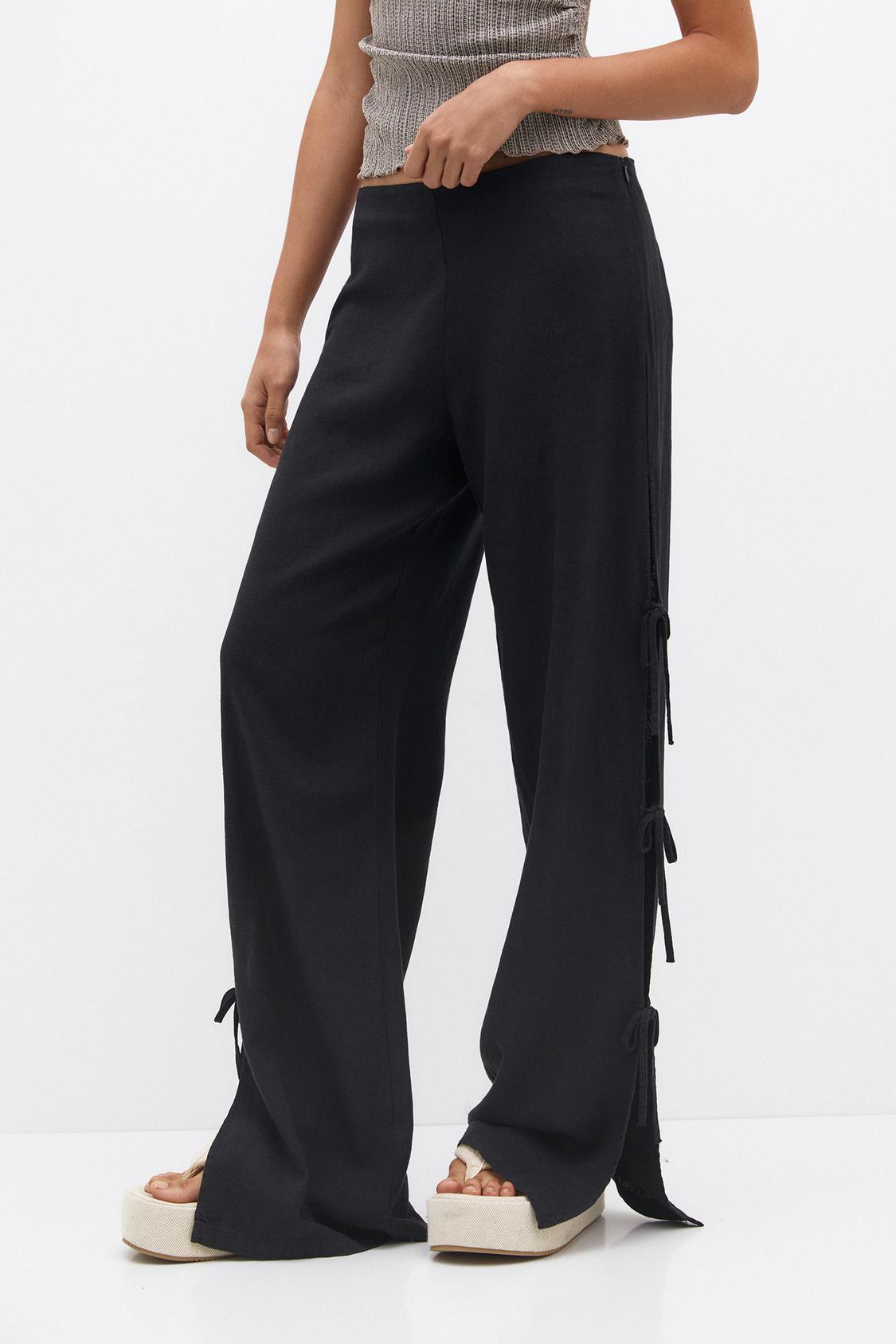 Hose mit Schleifchen und Leinen - PULL&BEAR