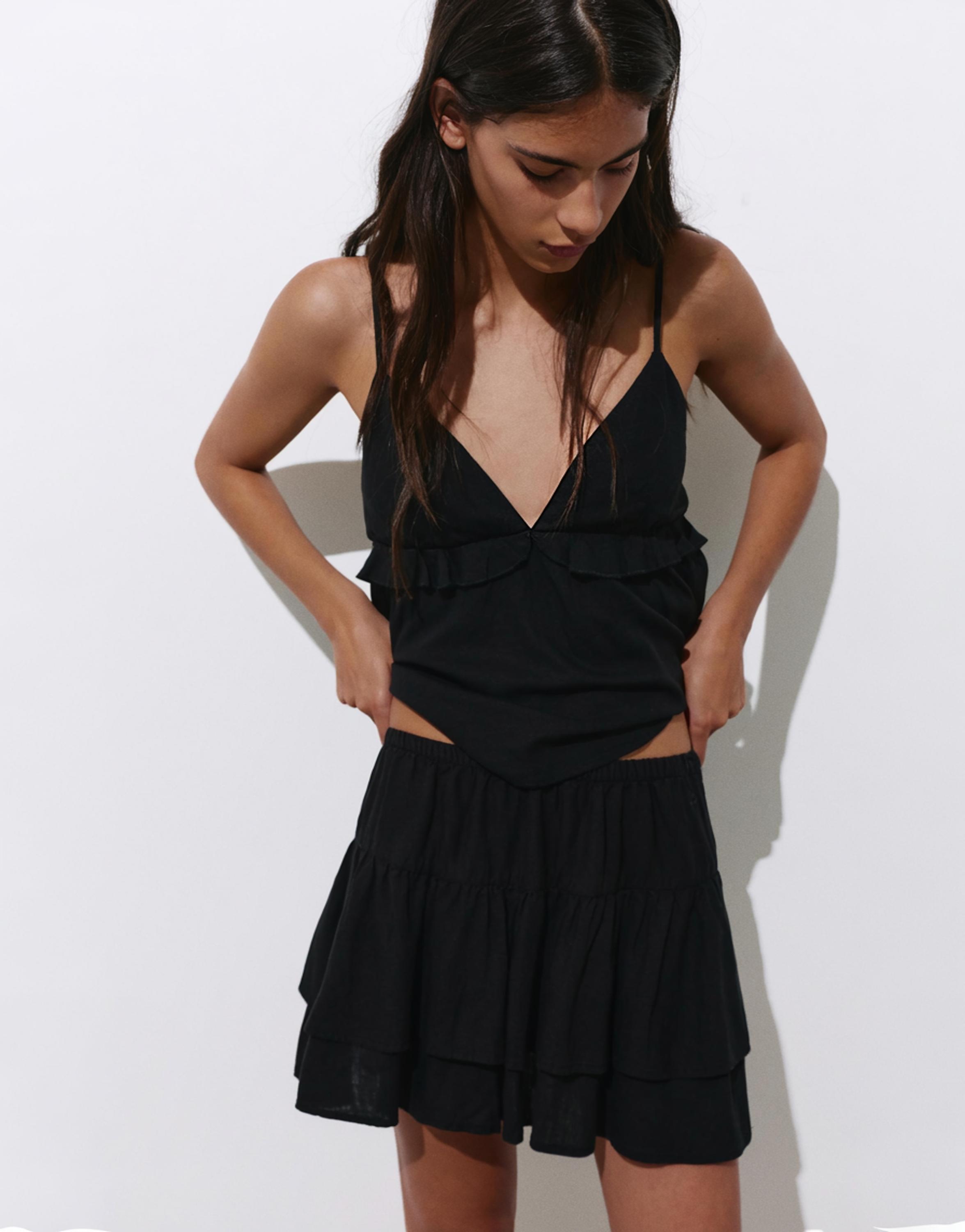 Ruffled mini skirt with linen — Black