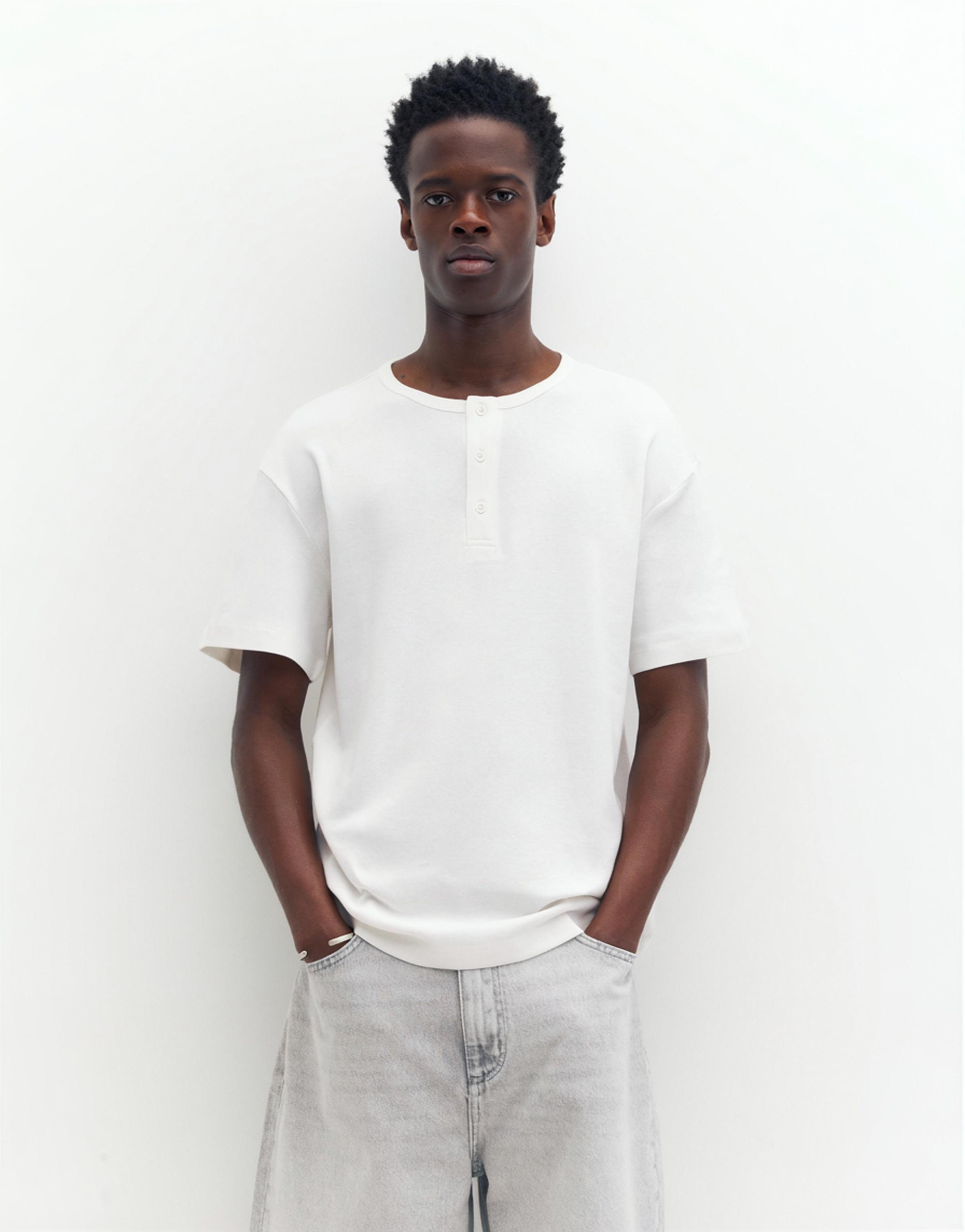 Basic Henley T-shirt — White