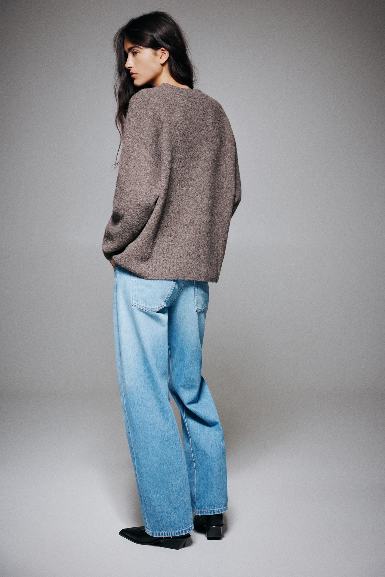 Boxy V-neck jumper — Brown marl