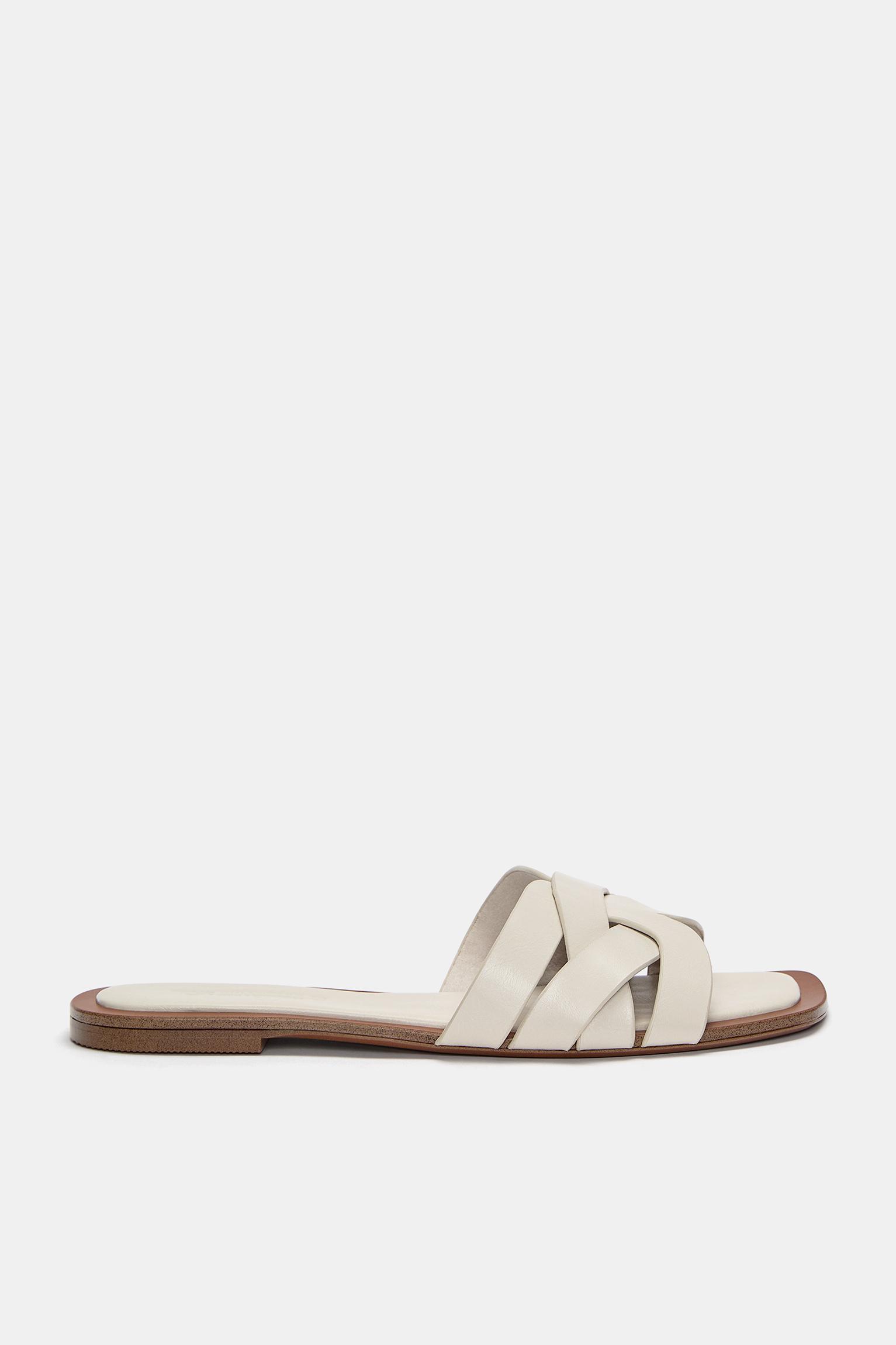 Flat strap sandals — Ecru