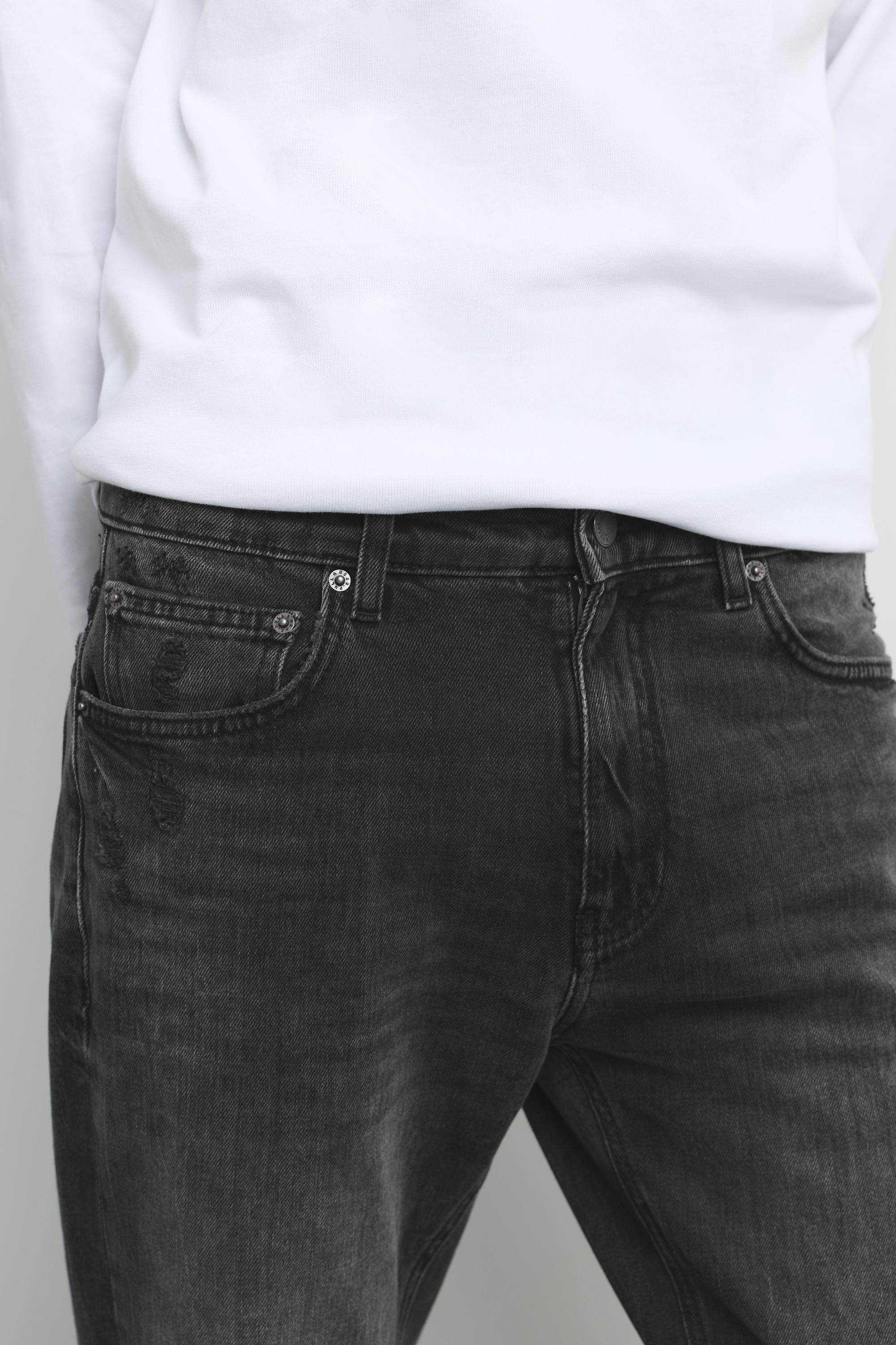 Ripped skinny jeans — Faded black