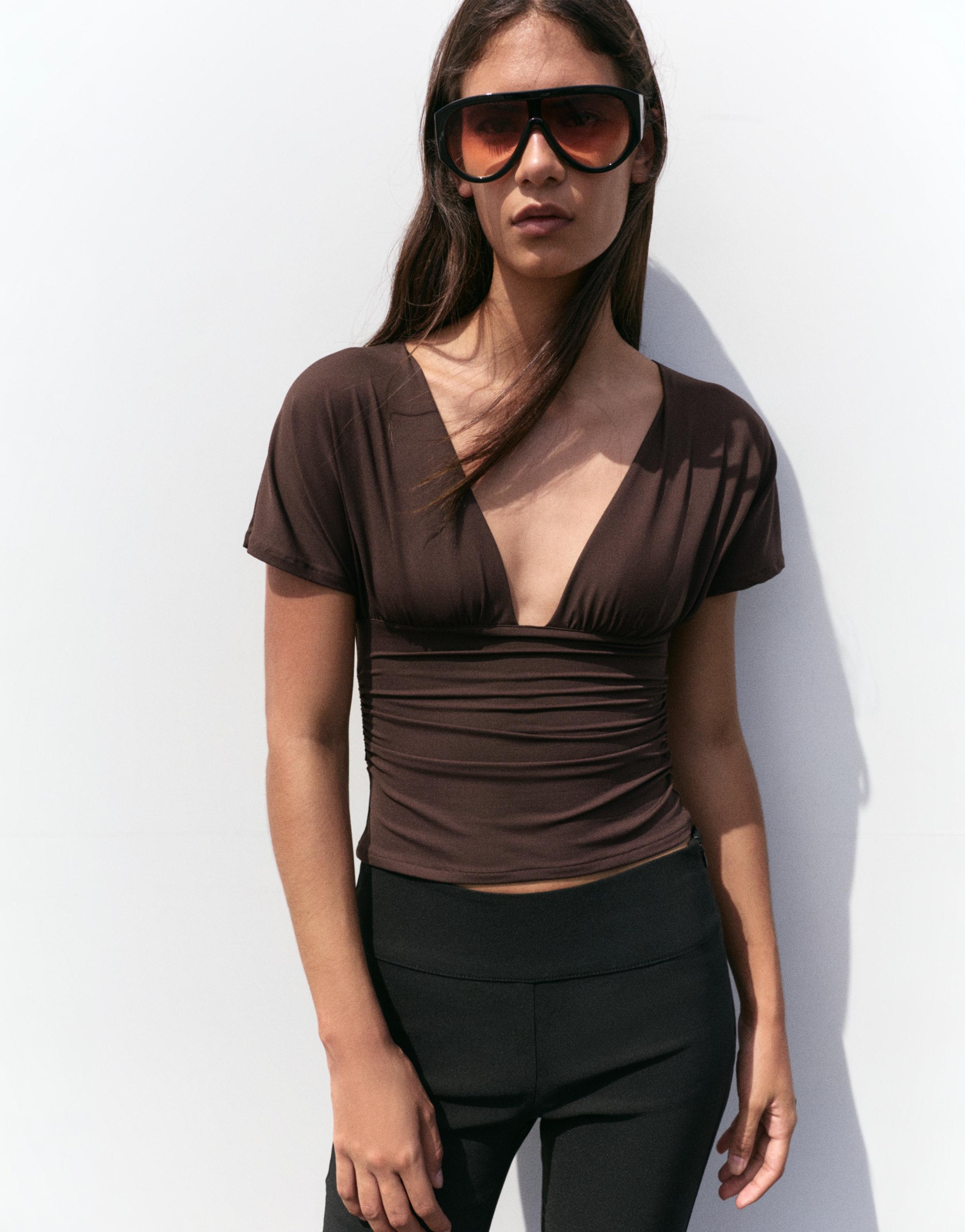Gathered V-neck top — Brown