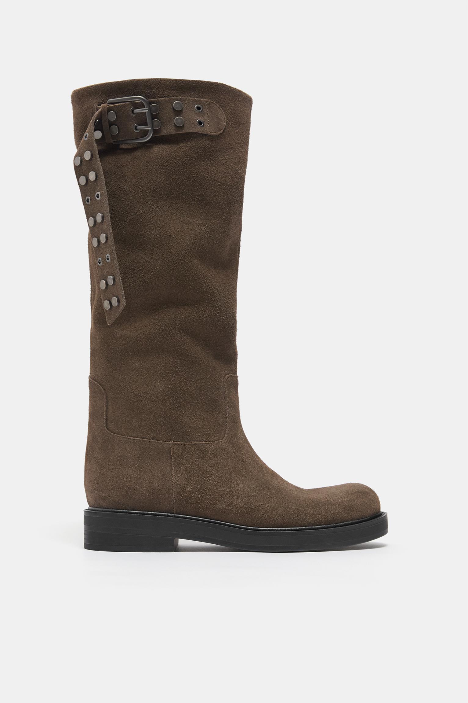 Tall leather buckle boots — Taupe