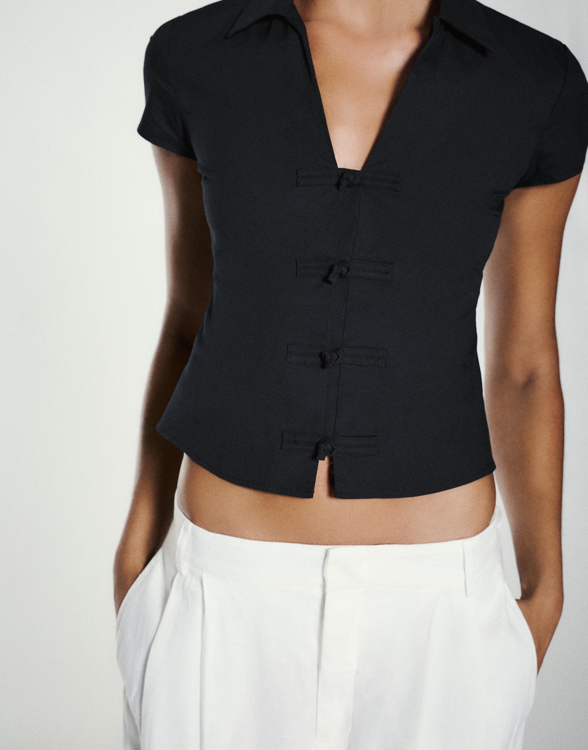 Short sleeve shirt with toggles — Black