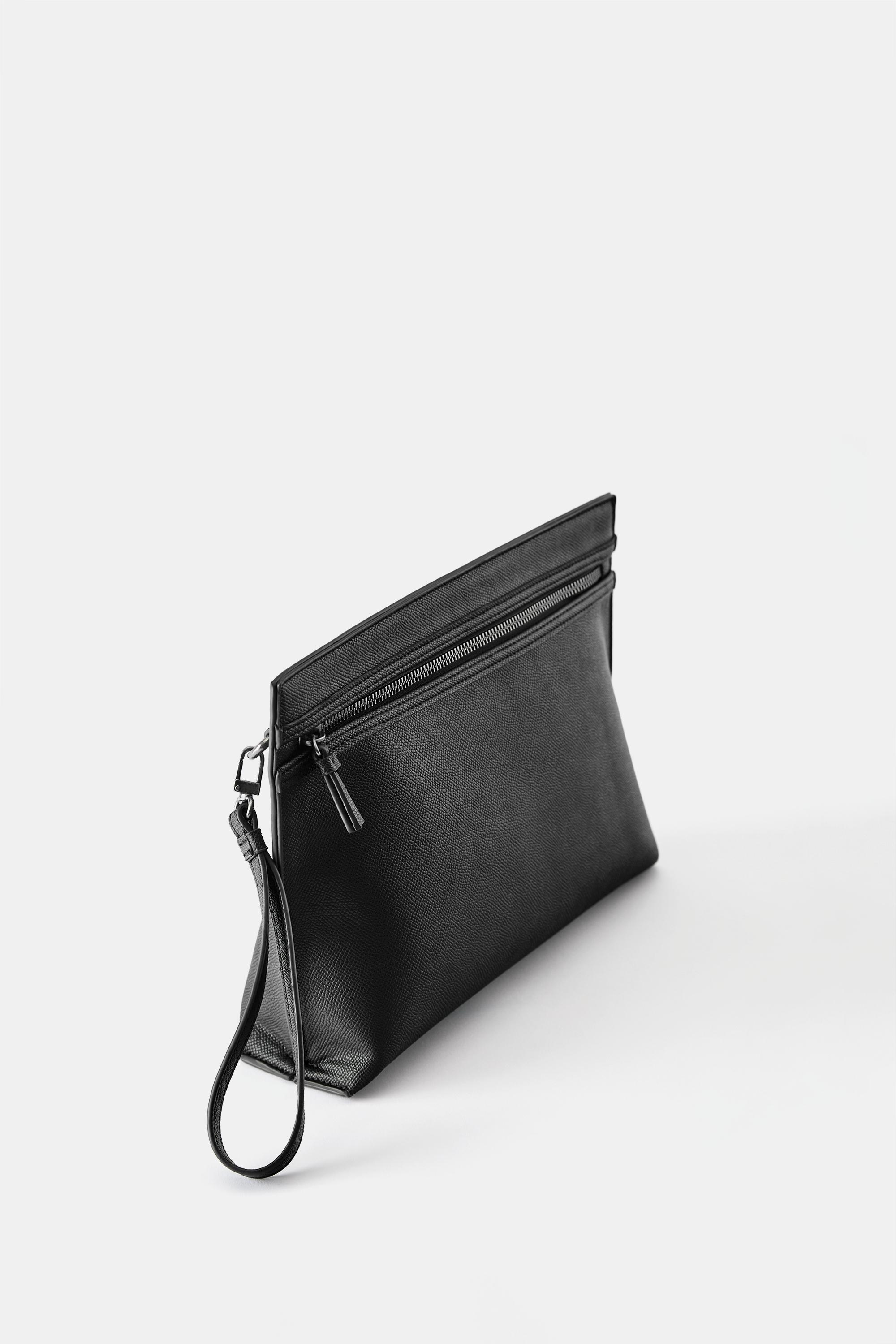 Textured handle clutch bag — Black