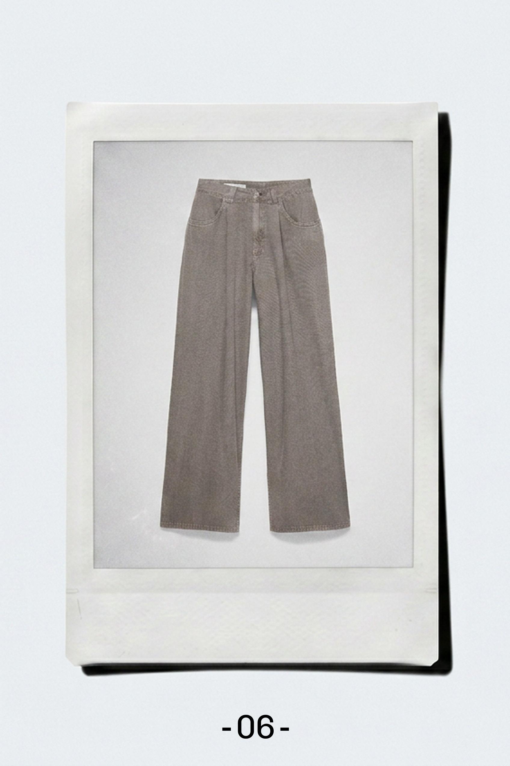 Wide-leg jeans with darts — Taupe