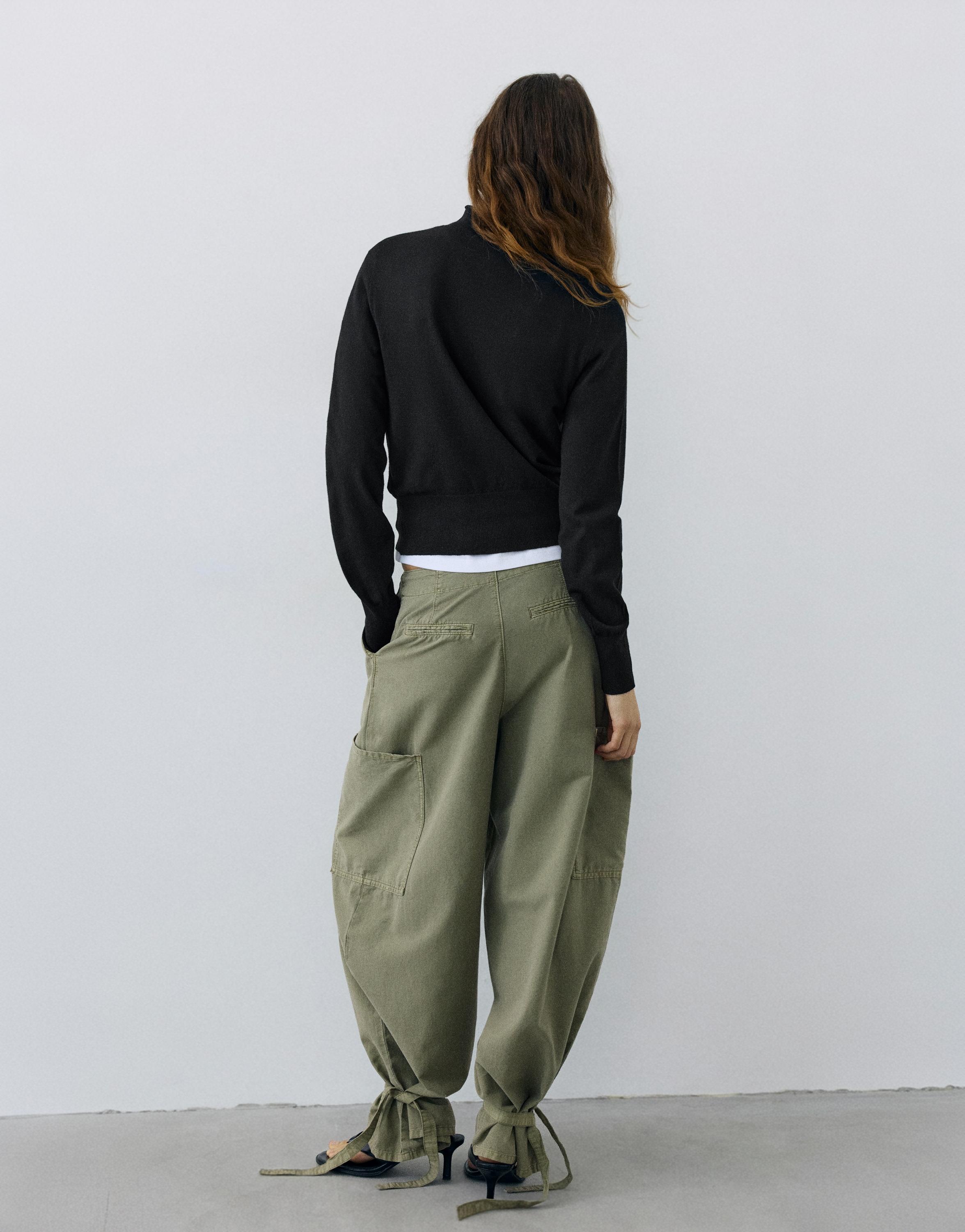 High-neck cardigan — Black