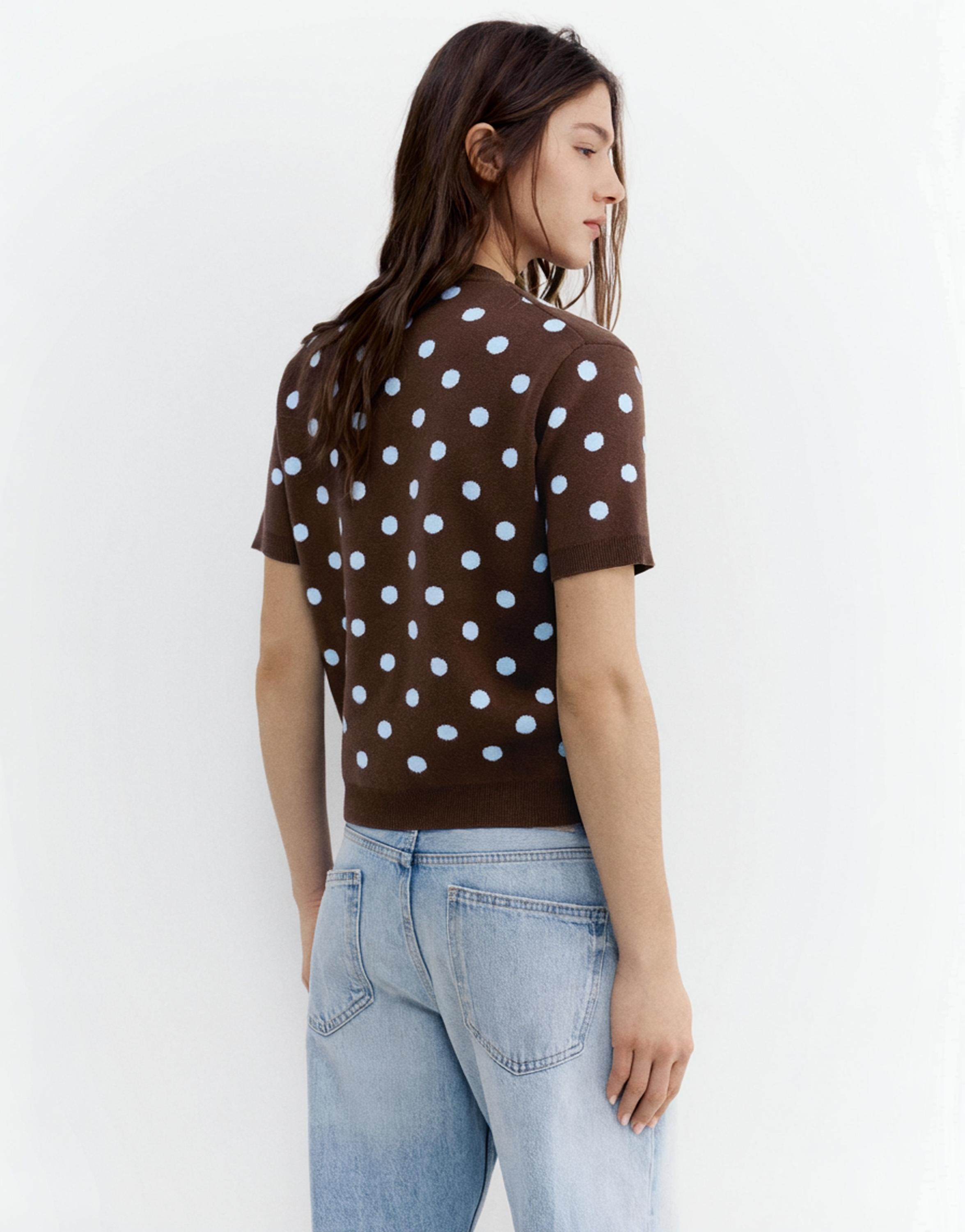 Puantiye desenli kısa kollu top - Görsel 22