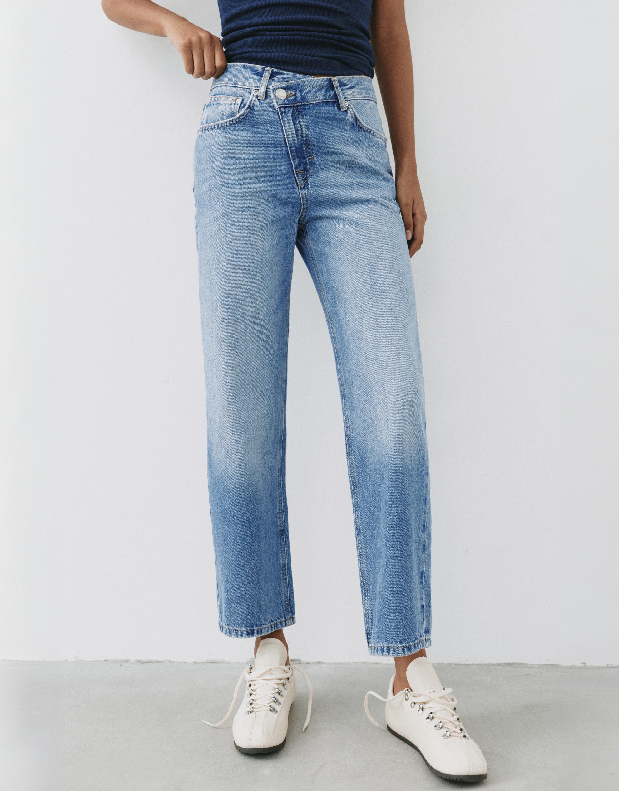 Straight-leg jeans with crossover waistband — Medium blue