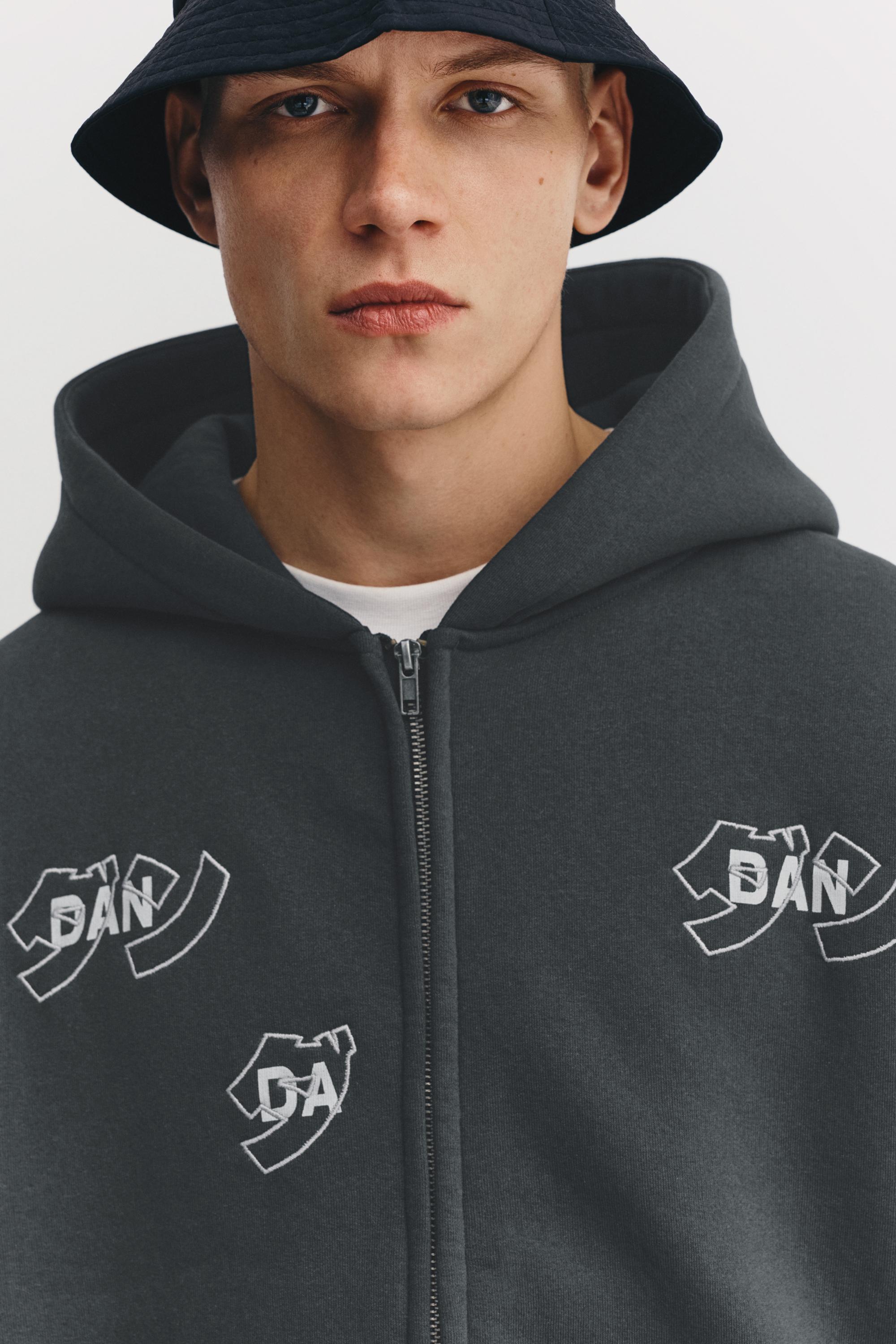 Dan Da Dan fermuarlı kapüşonlu sweatshirt - Görsel 4