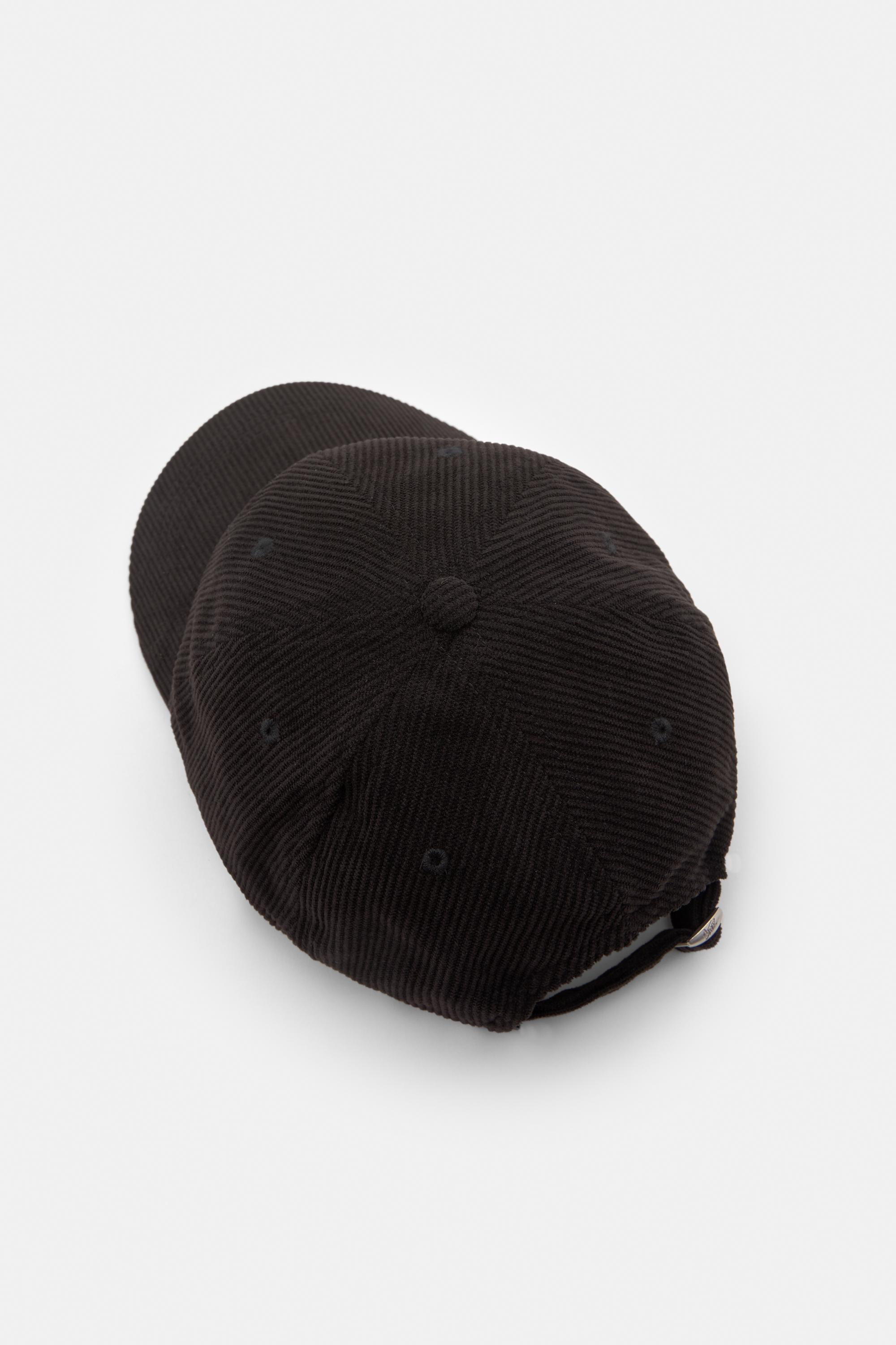 Black corduroy cap — Black