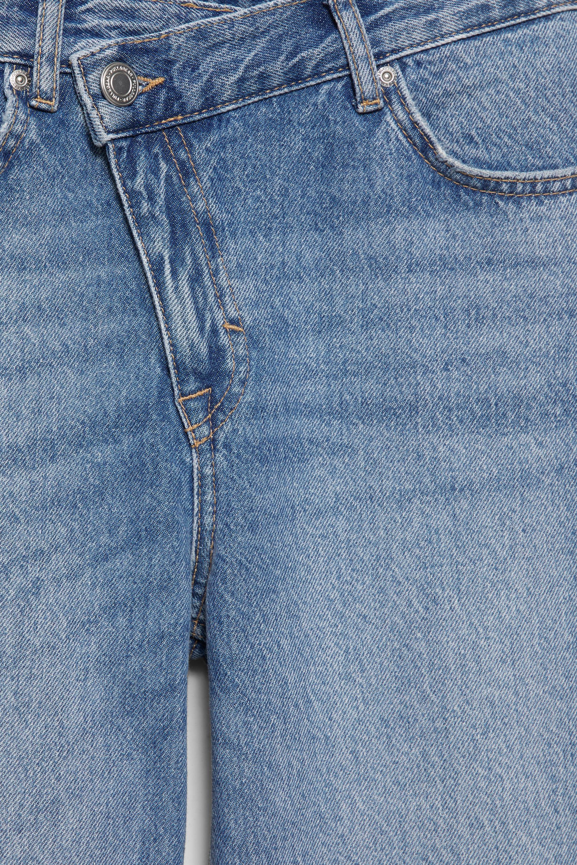 Straight-leg jeans with crossover waistband — Medium blue