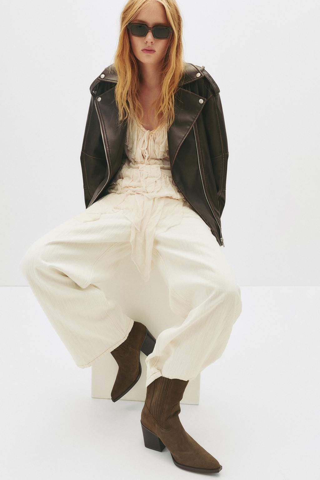 High-heel leather ankle boots PULL&BEAR