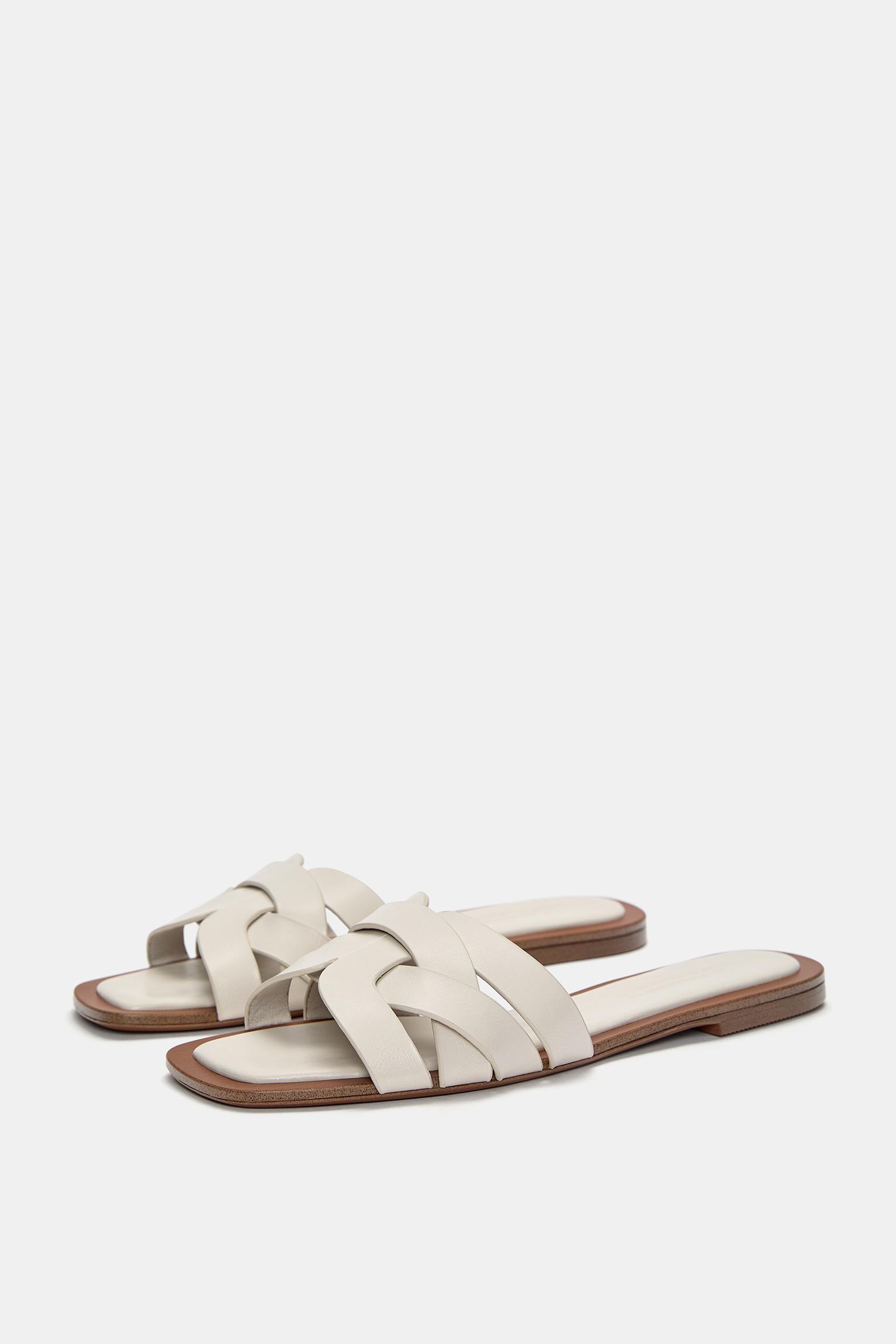 Flat strap sandals — Ecru