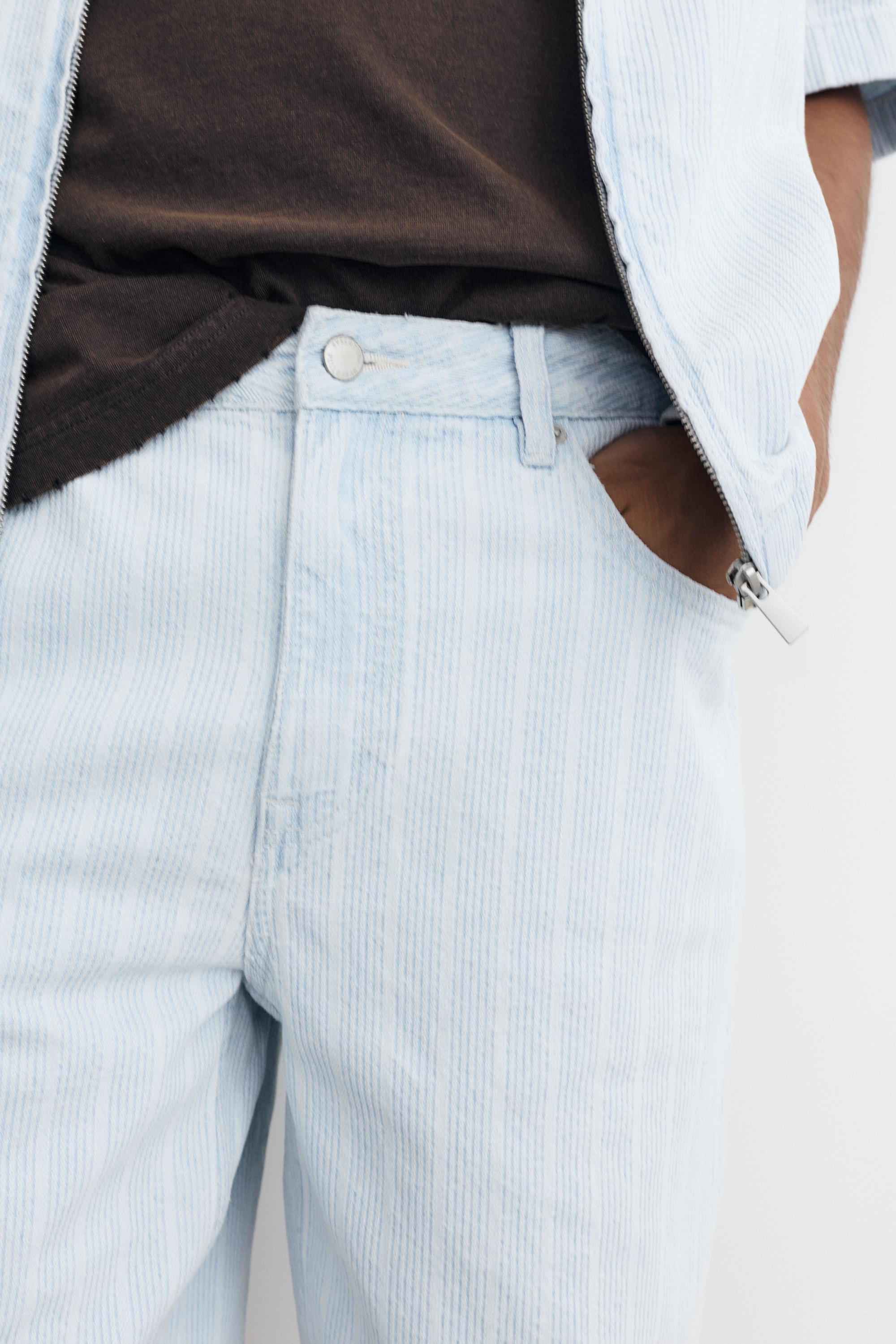 Standard fit jacquard denim Bermuda shorts — Pale blue