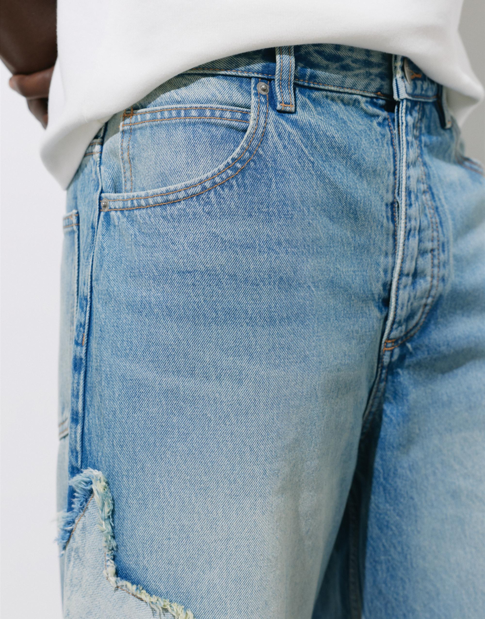 Relaxed fit denim Bermuda shorts with stars — Medium blue