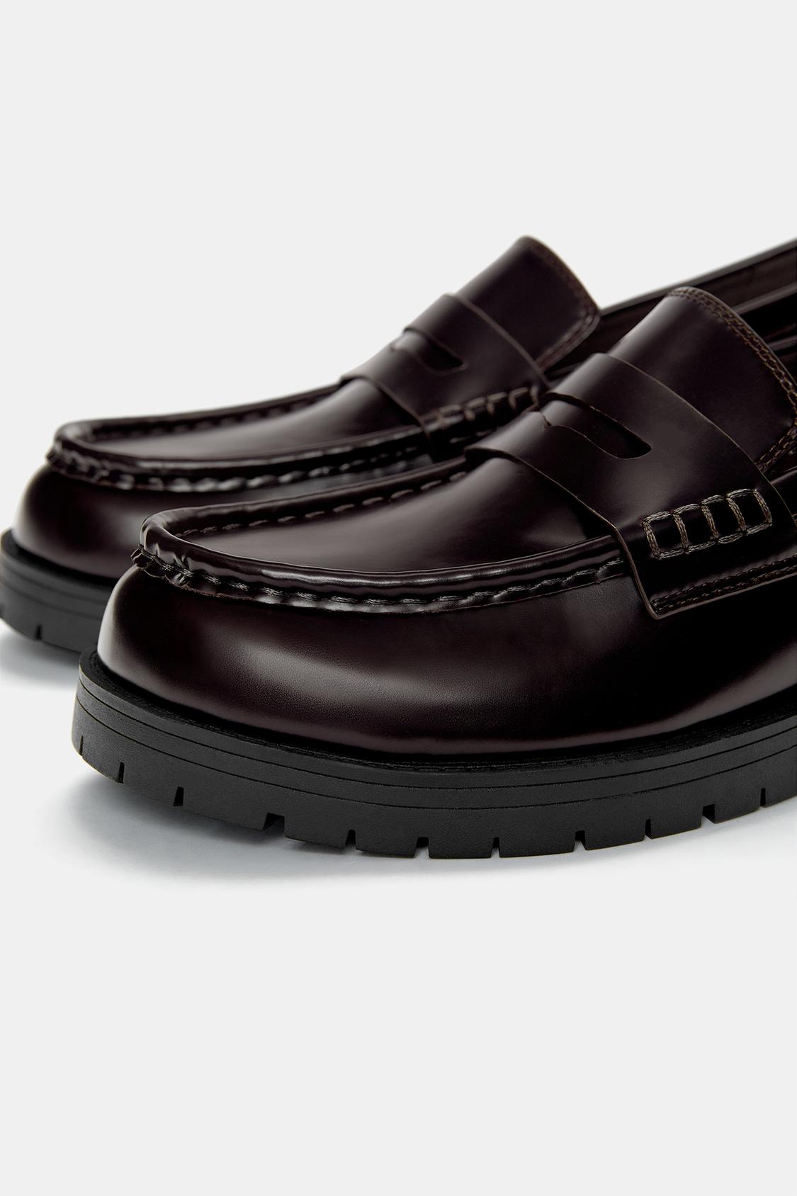 Chunky burgundy loafers PULL&BEAR