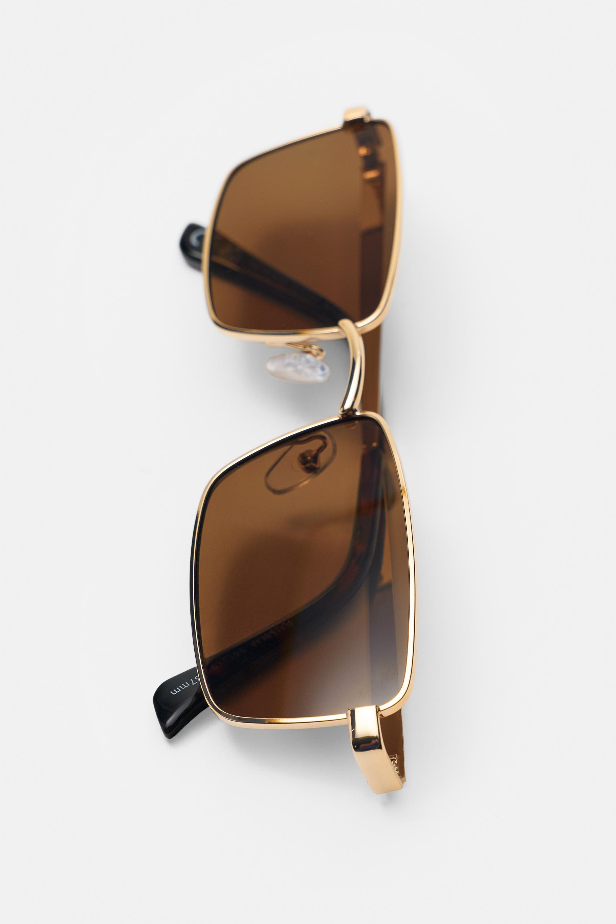 Metallic sunglasses — Others
