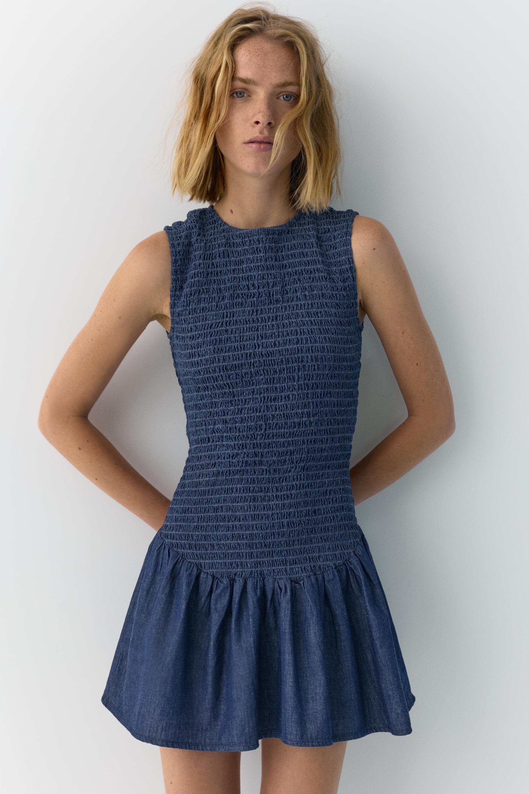 Short smocked denim dress — Dark blue
