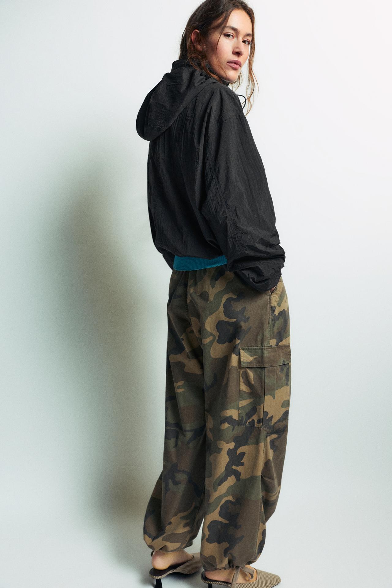 Lightweight hooded jacket — Black