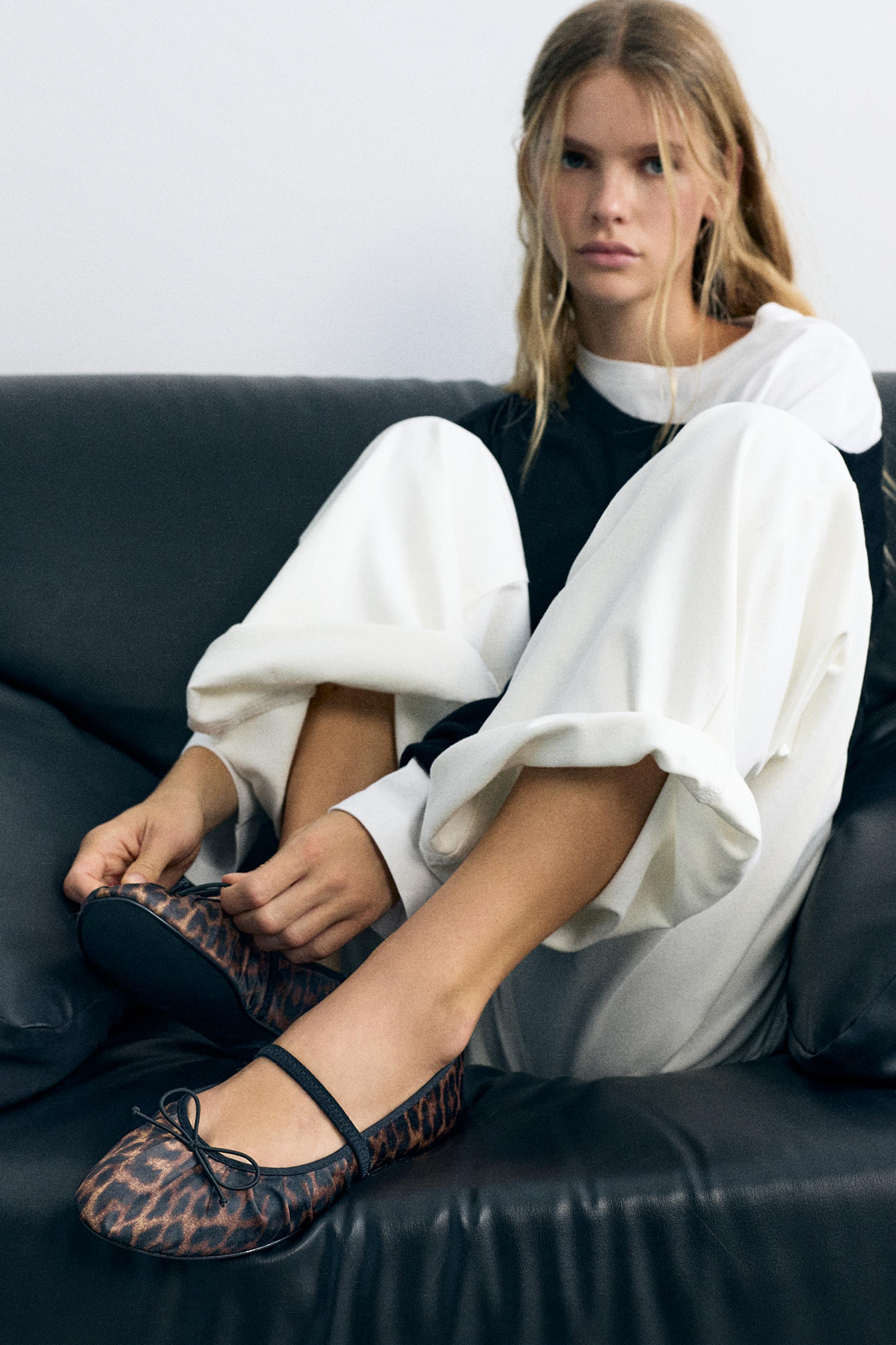 Mesh ballet flats — Black
