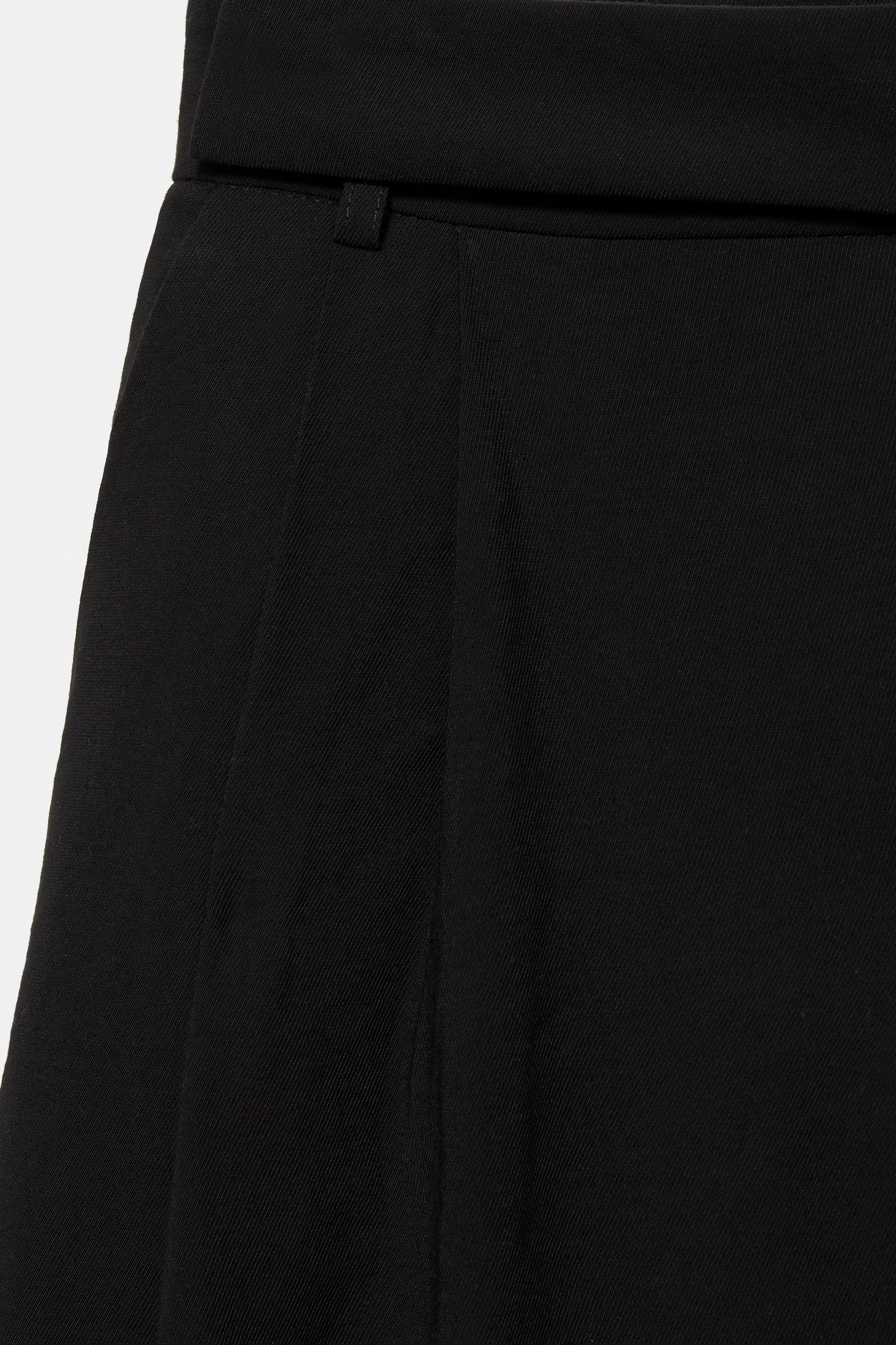 Smart Bermuda shorts with pleats — Black