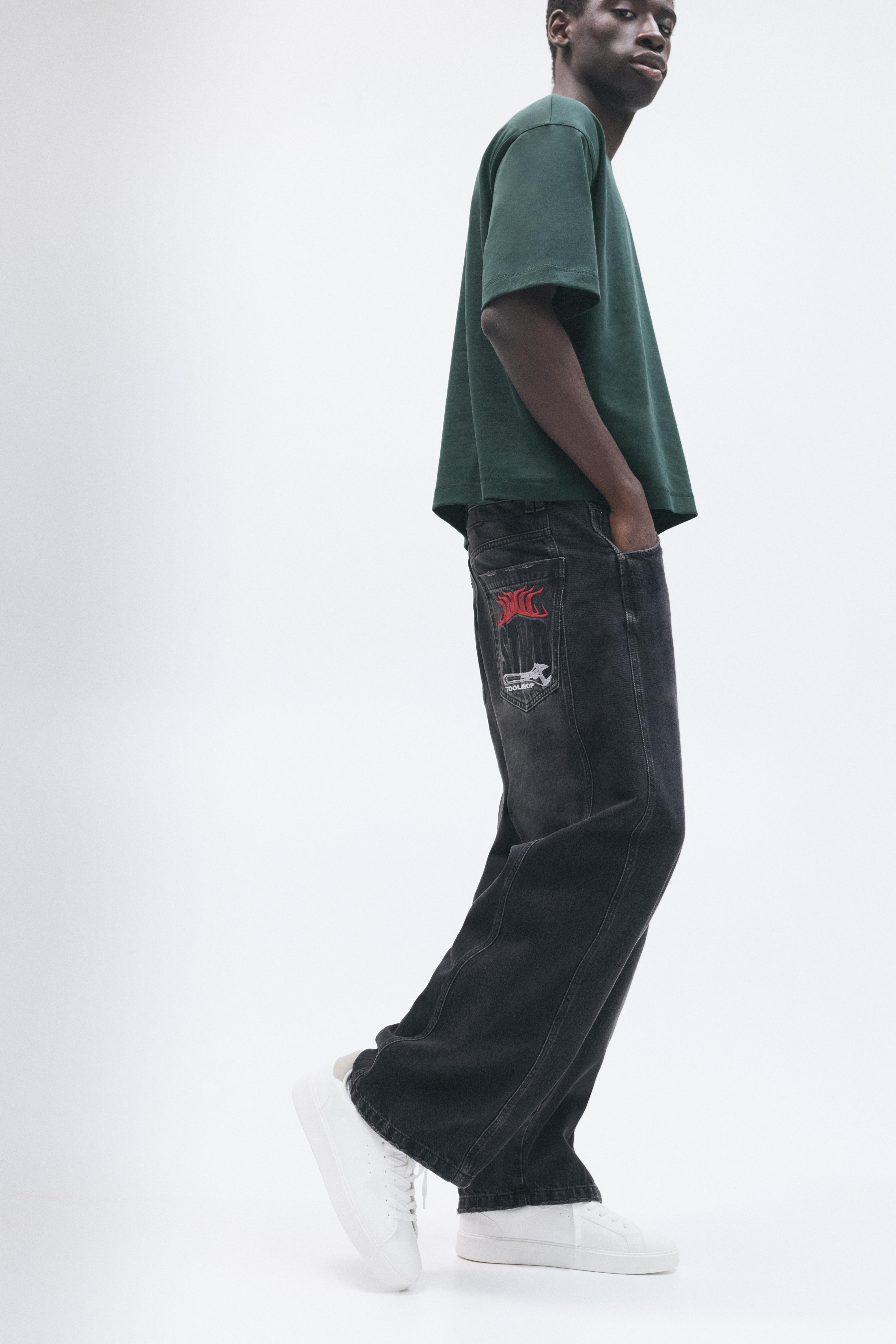 Basic-Sneaker Mit Detail