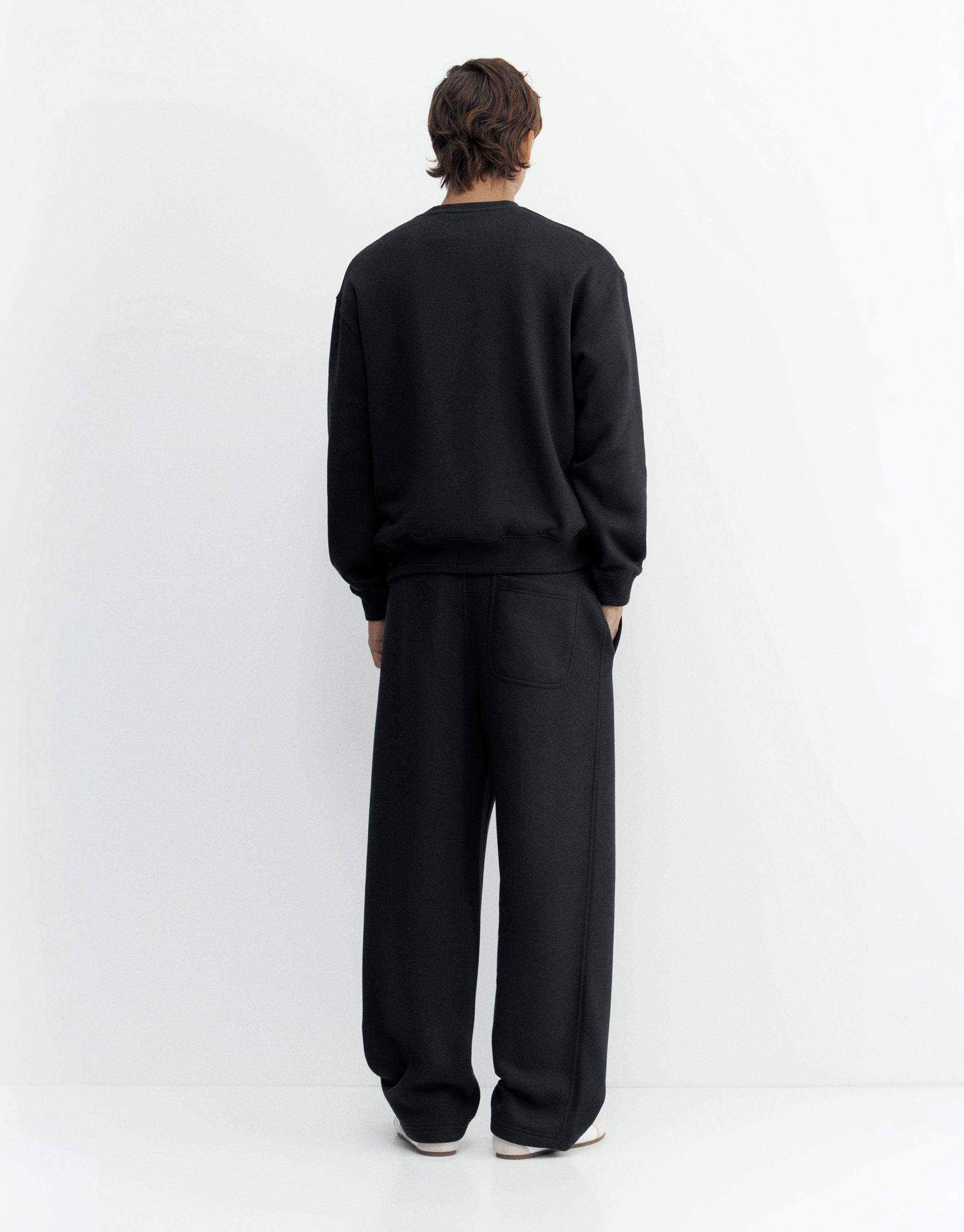 Relaxed fit round neck sweatshirt — Black