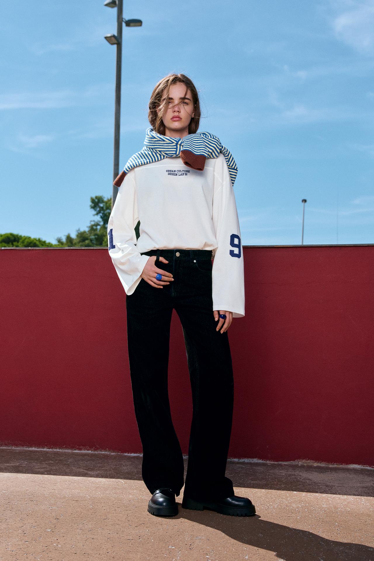 Straight-leg velvet-effect trousers — Black