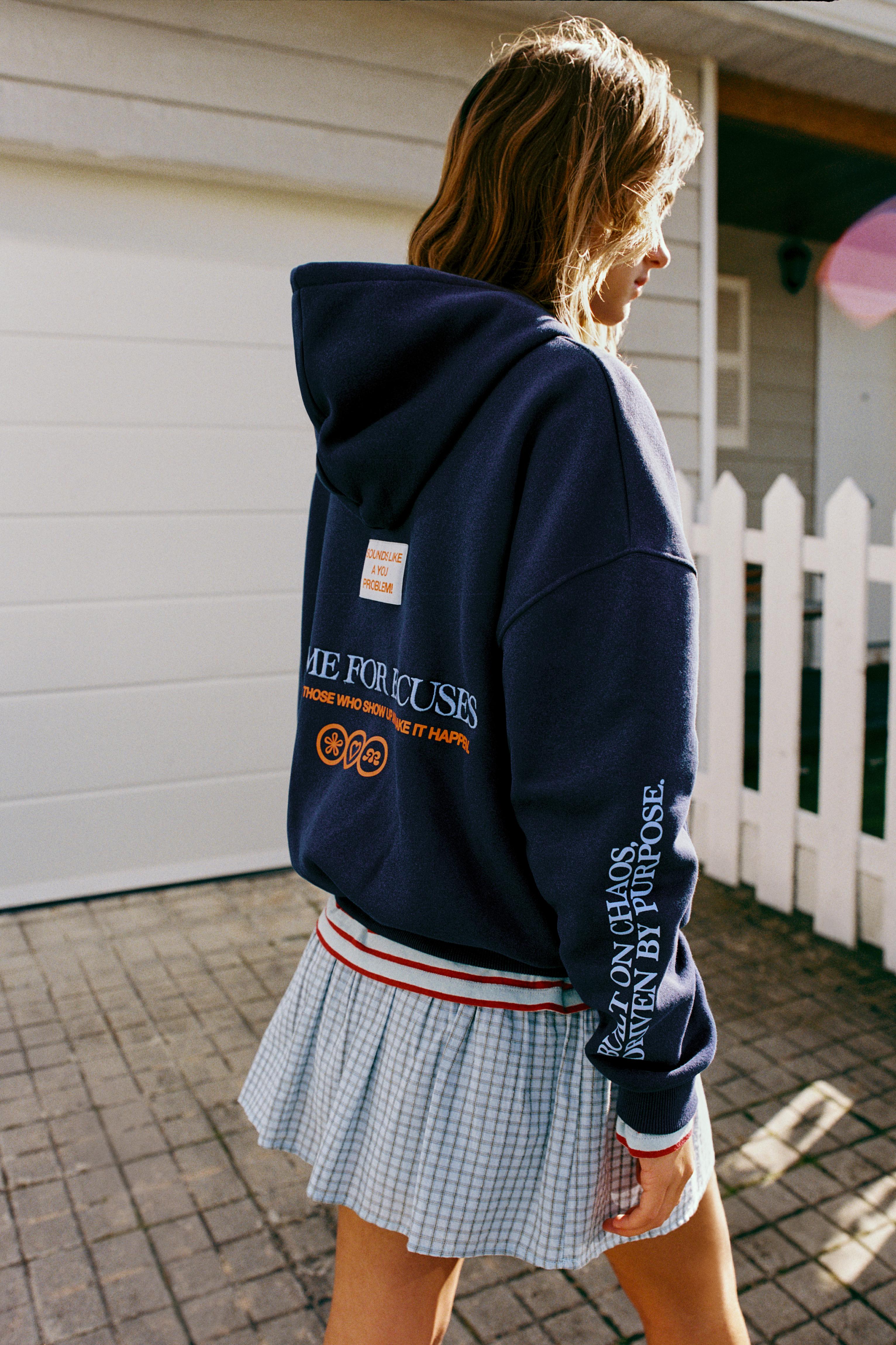 Graphic hoodie — Navy