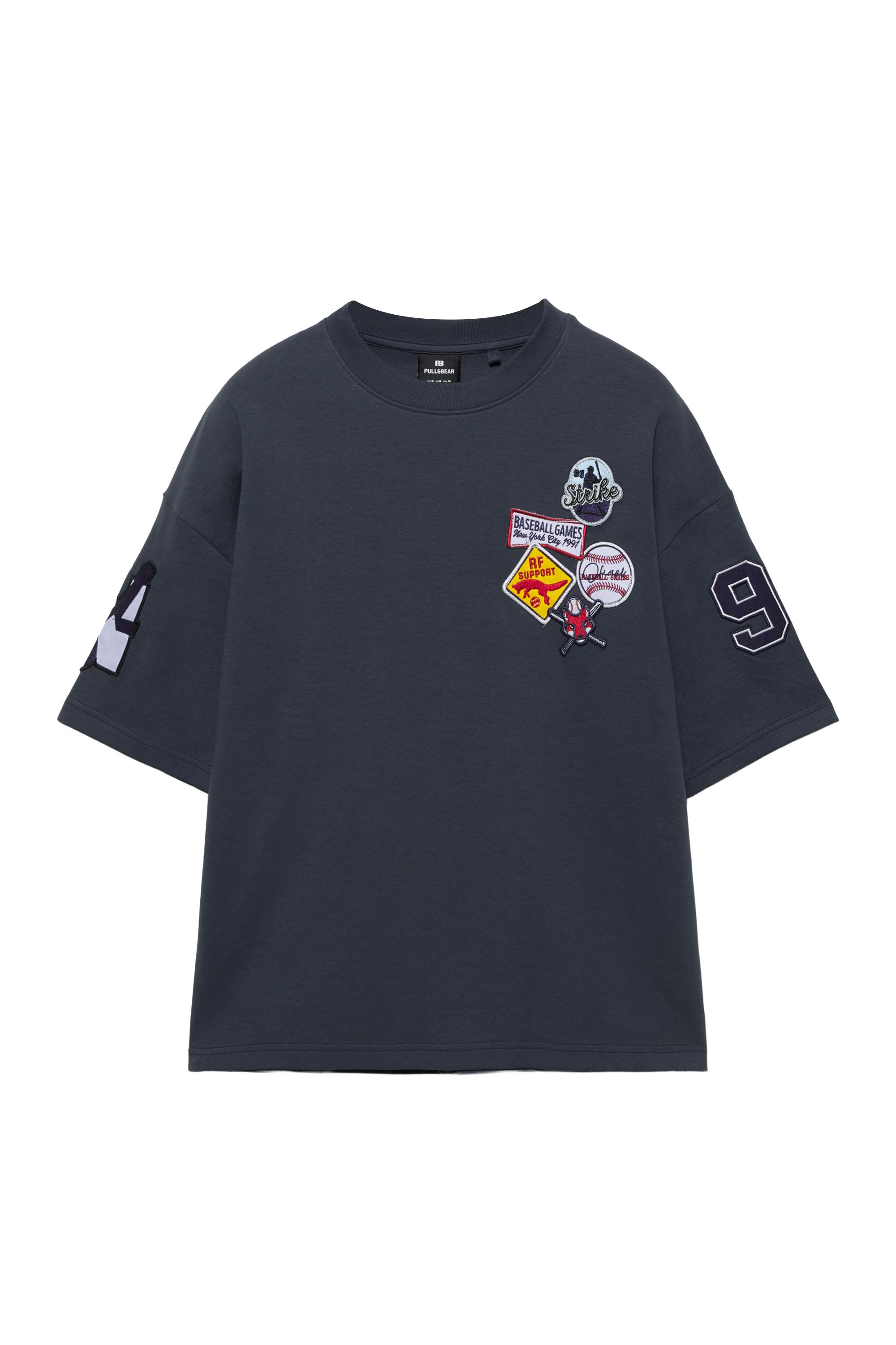 Kısa kollu yama detaylı sweatshirt - Görsel 2