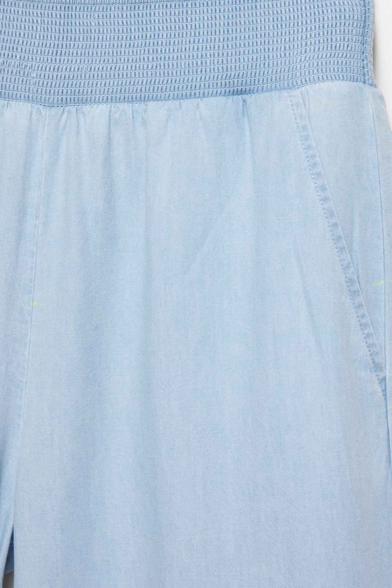 Flowing denim trousers with elasticated waist — Pale blue