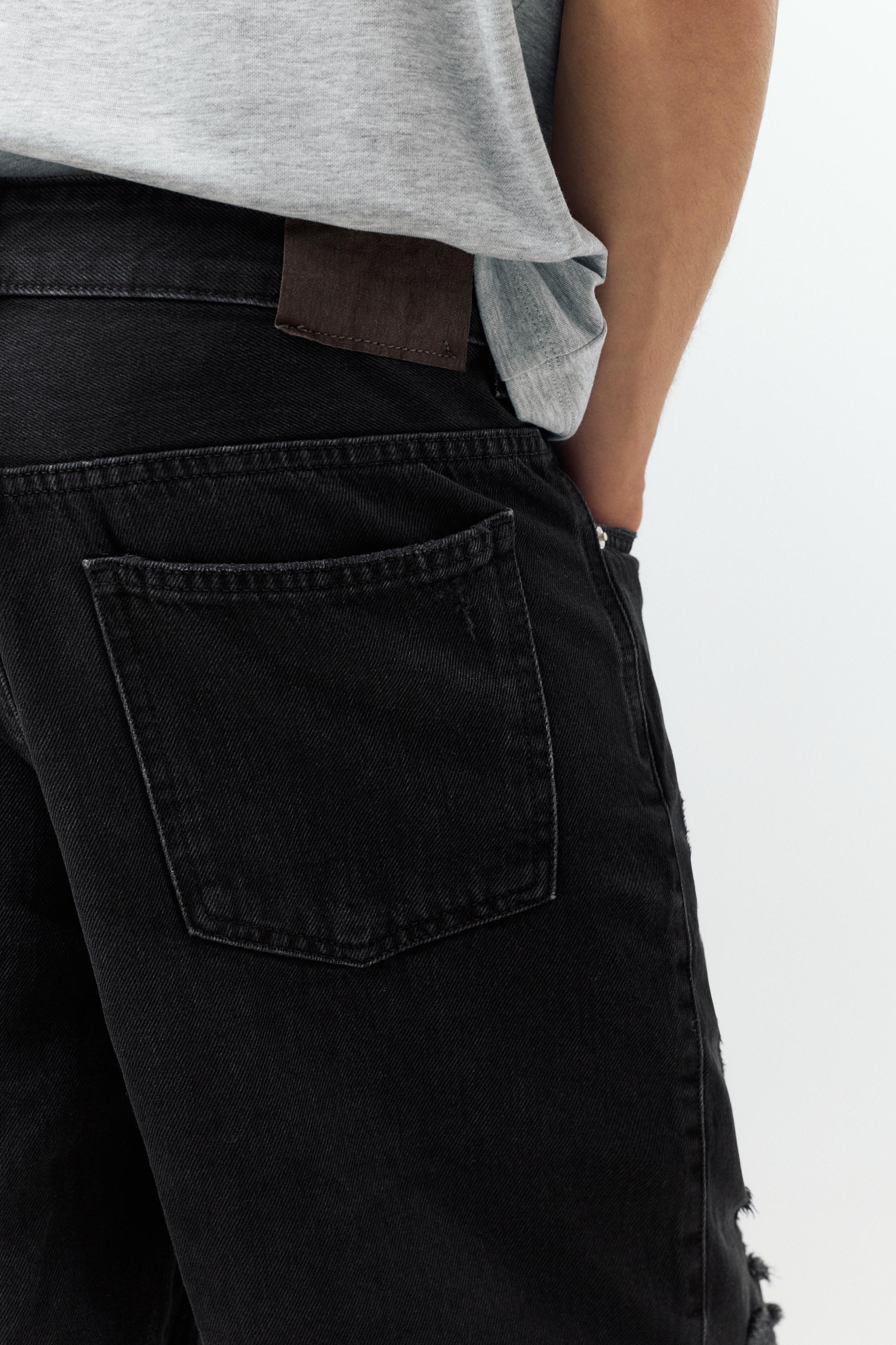 Straight-leg denim Bermuda shorts — Faded black